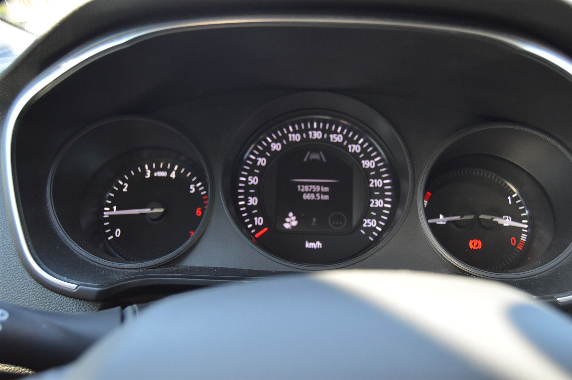 Billede af Renault Mégane Sport Tourer 1,3 TCE GPF Limited 140HK Stc 6g