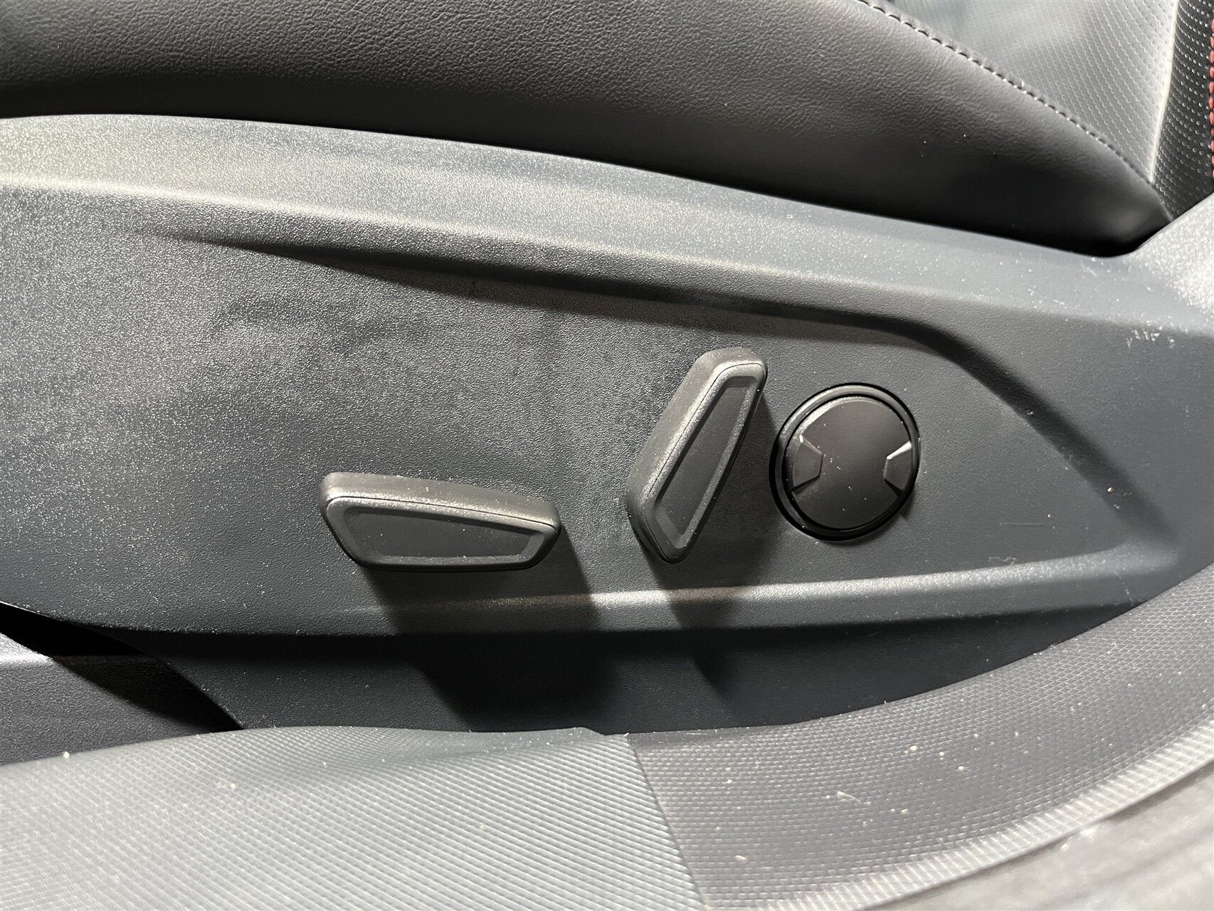 Billede af Ford Mustang Mach-E EL SR Premium AWD 371HK 5d Aut.