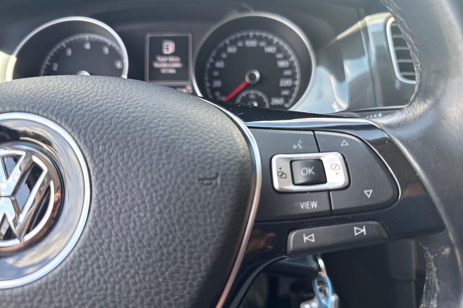 Billede af VW Golf 1,5 TSI BMT EVO Comfortline Connect DSG 150HK 5d 7g Aut.