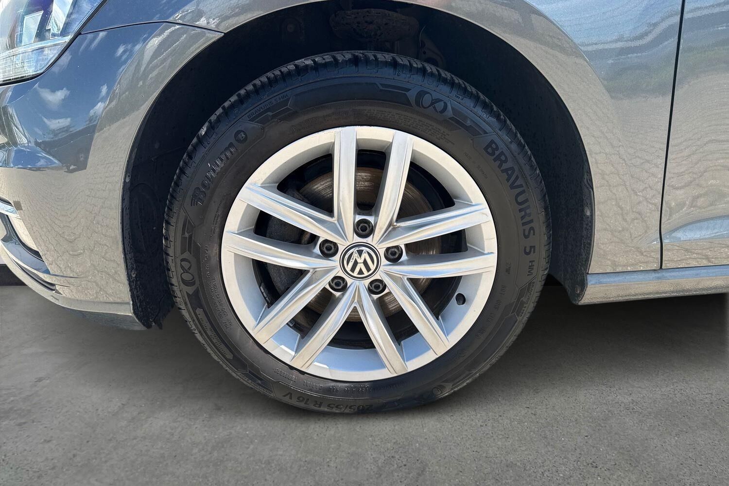Billede af VW Golf 1,5 TSI BMT EVO Comfortline Connect DSG 150HK 5d 7g Aut.