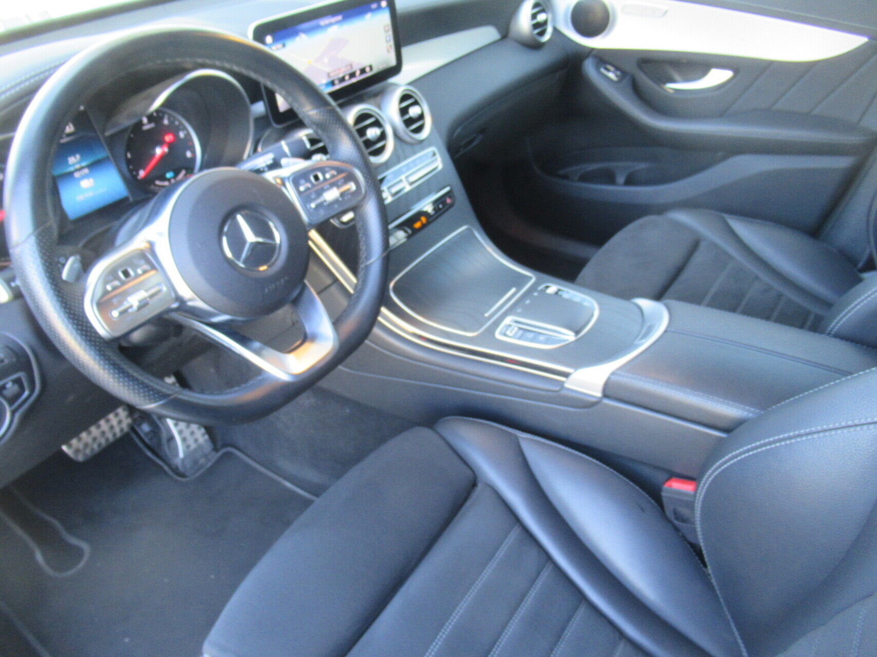 Billede af Mercedes-Benz GLC300 de 2,0 Plugin-hybrid 4Matic 9G-Tronic 306HK 5d 9g Aut.