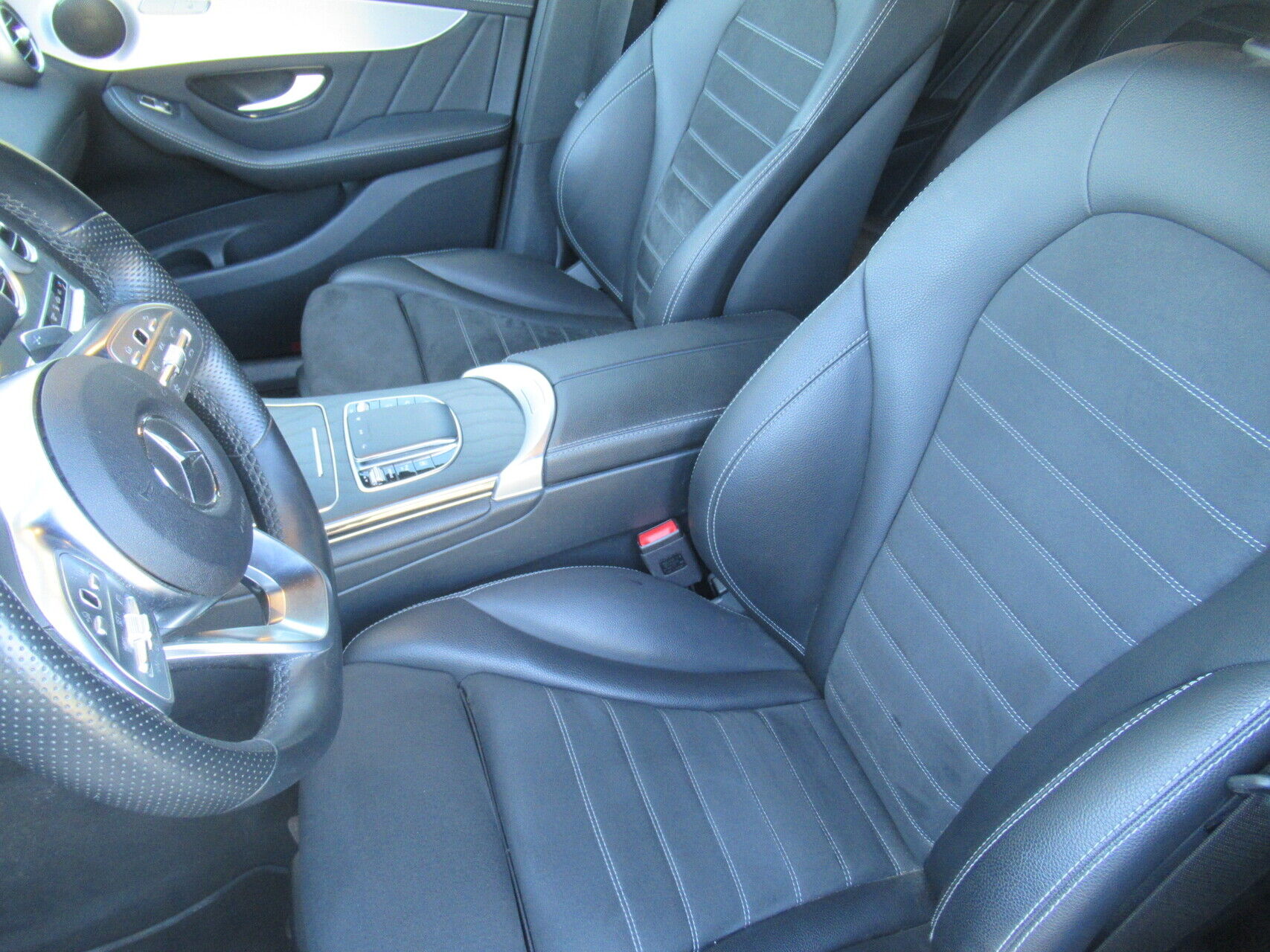 Billede af Mercedes-Benz GLC300 de 2,0 Plugin-hybrid 4Matic 9G-Tronic 306HK 5d 9g Aut.