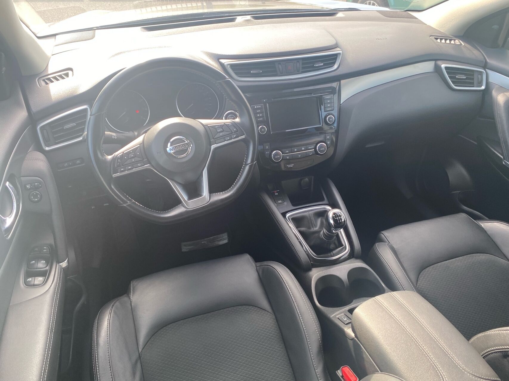 Billede af Nissan Qashqai 1,3 Dig-T Tekna NNC Display 140HK 5d 6g