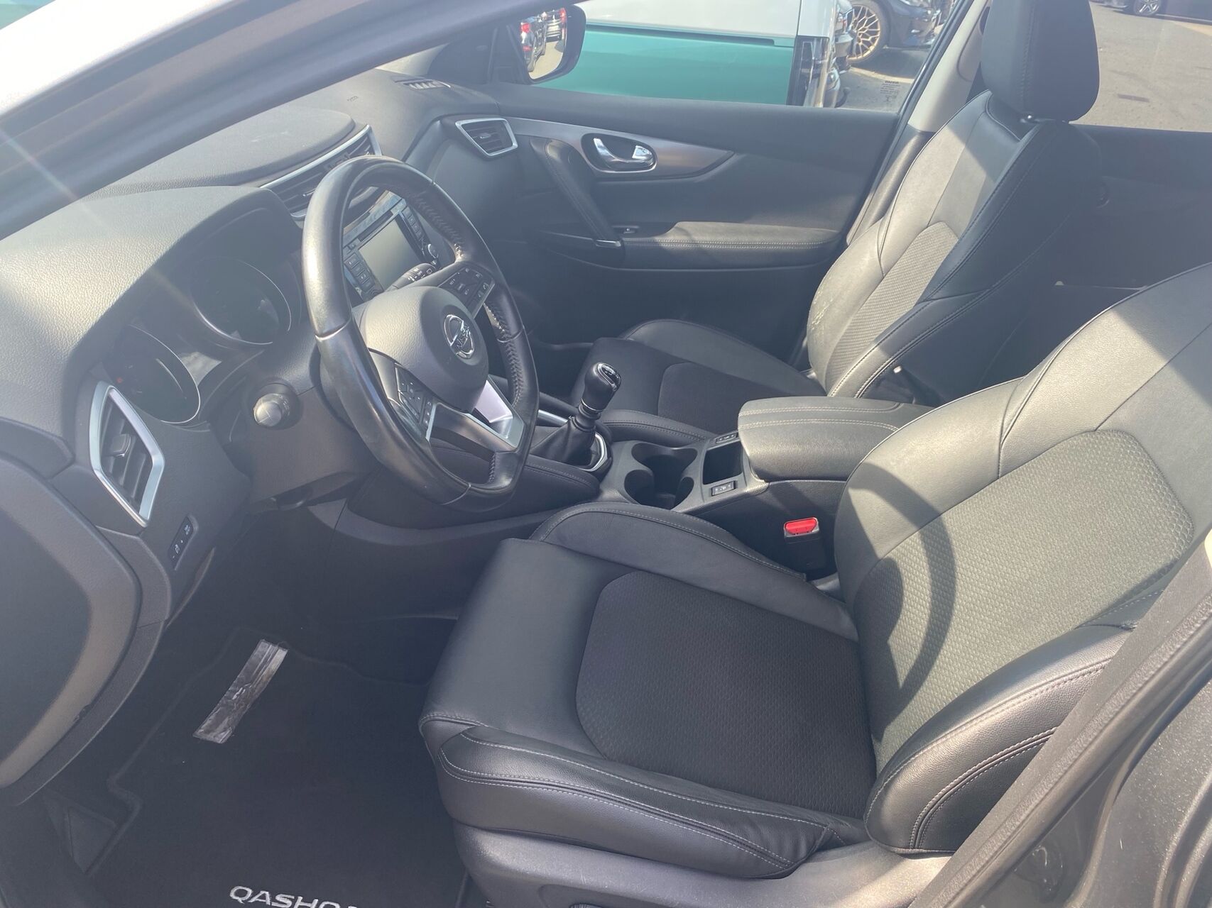 Billede af Nissan Qashqai 1,3 Dig-T Tekna NNC Display 140HK 5d 6g