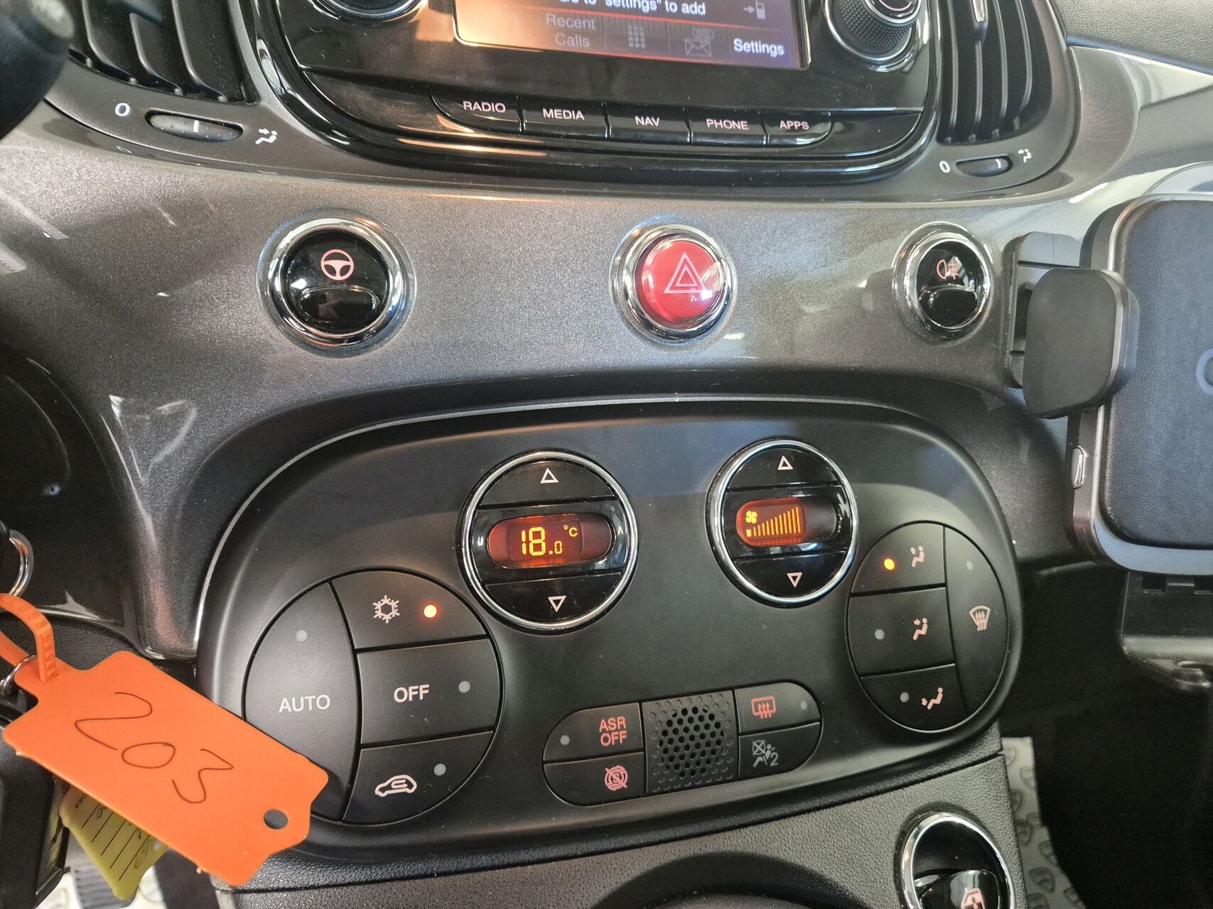 Billede af Fiat 500 1,2 Eco Lounge Start & Stop 69HK 3d