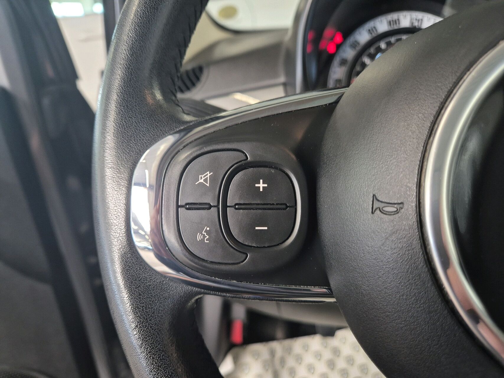 Billede af Fiat 500 1,2 Eco Lounge Start & Stop 69HK 3d