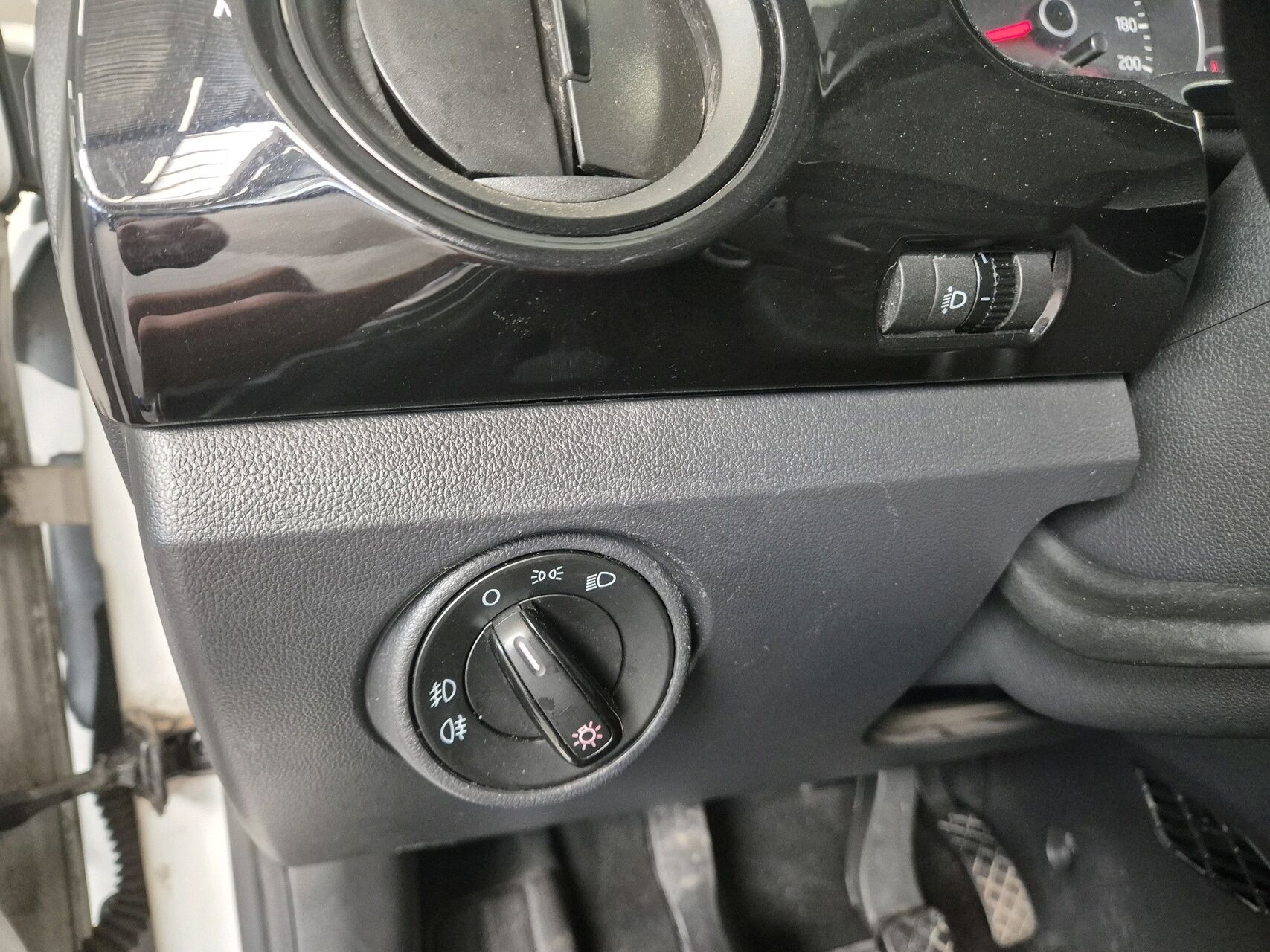 Billede af VW up 1,0 Bluemotion Take 60HK 3d