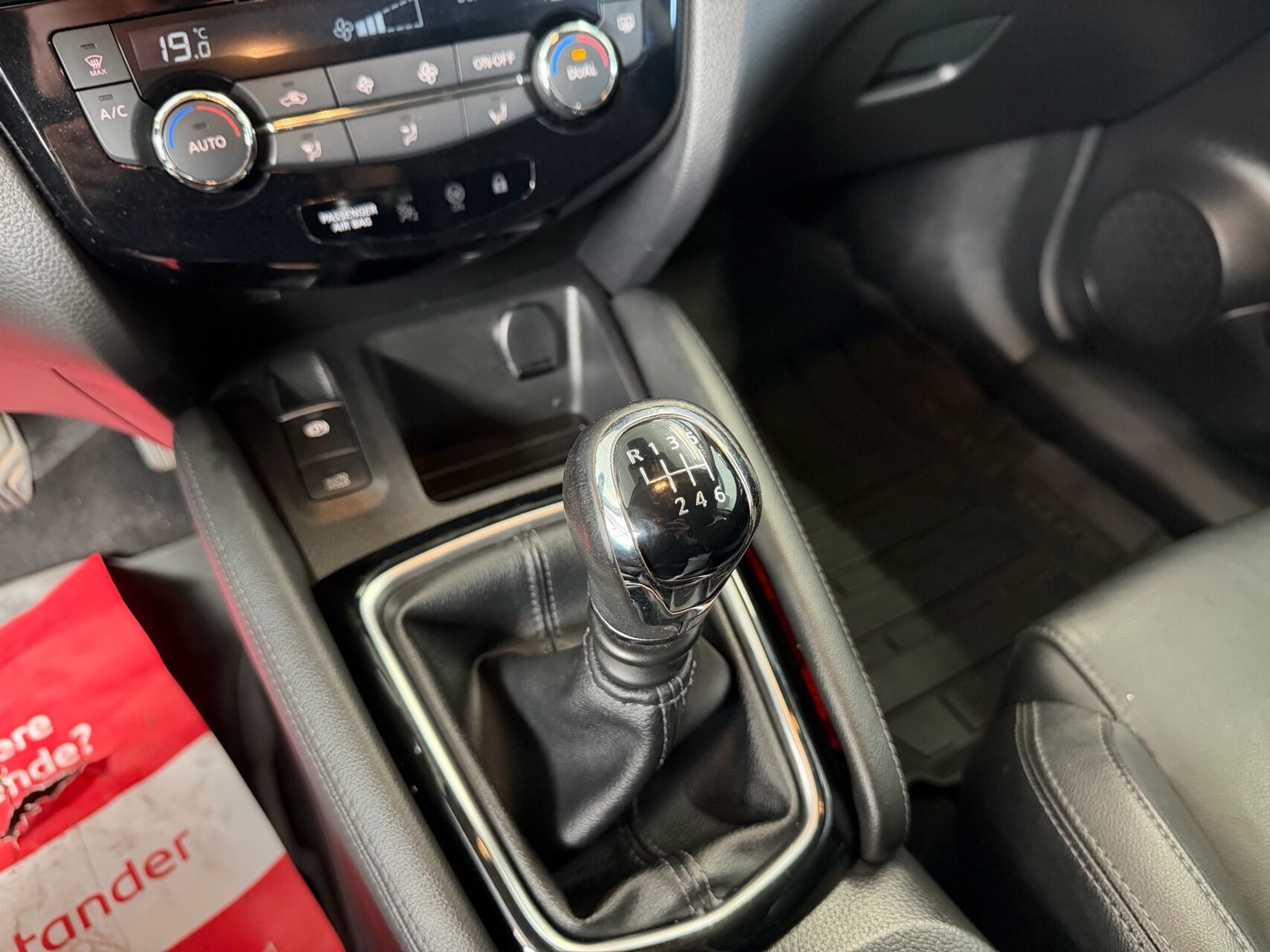 Billede af Nissan Qashqai 1,3 Dig-T Tekna 140HK 5d 6g