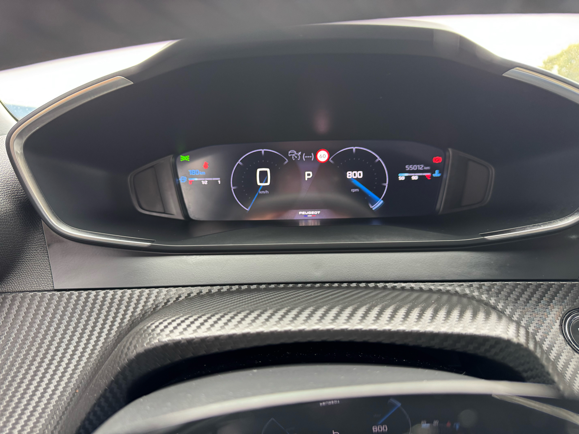 Billede af Peugeot 2008 1,2 PureTech Allure EAT8 130HK 5d 8g Aut.