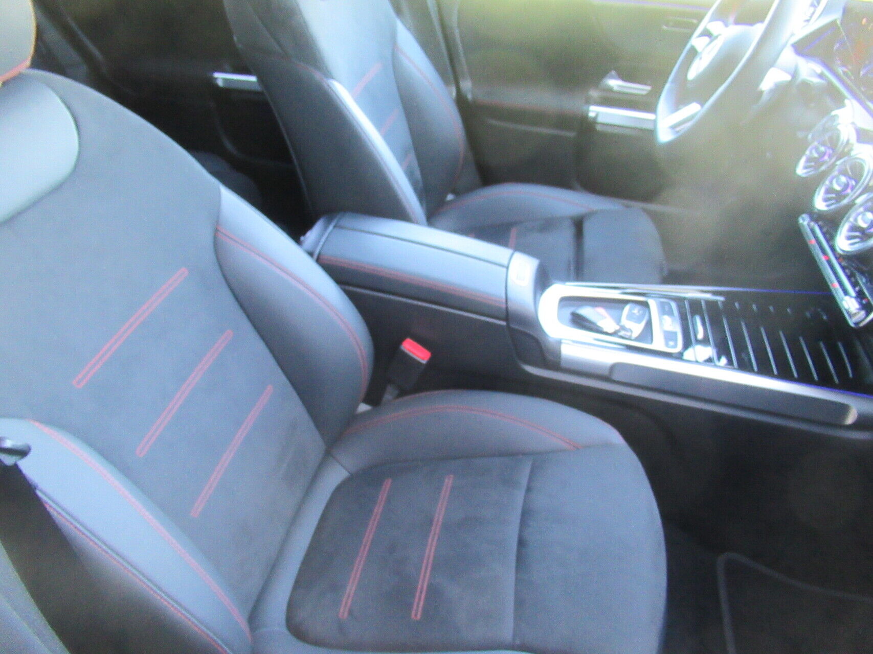 Billede af Mercedes-Benz EQB 250+ EL AMG Edition 190HK 5d Aut.