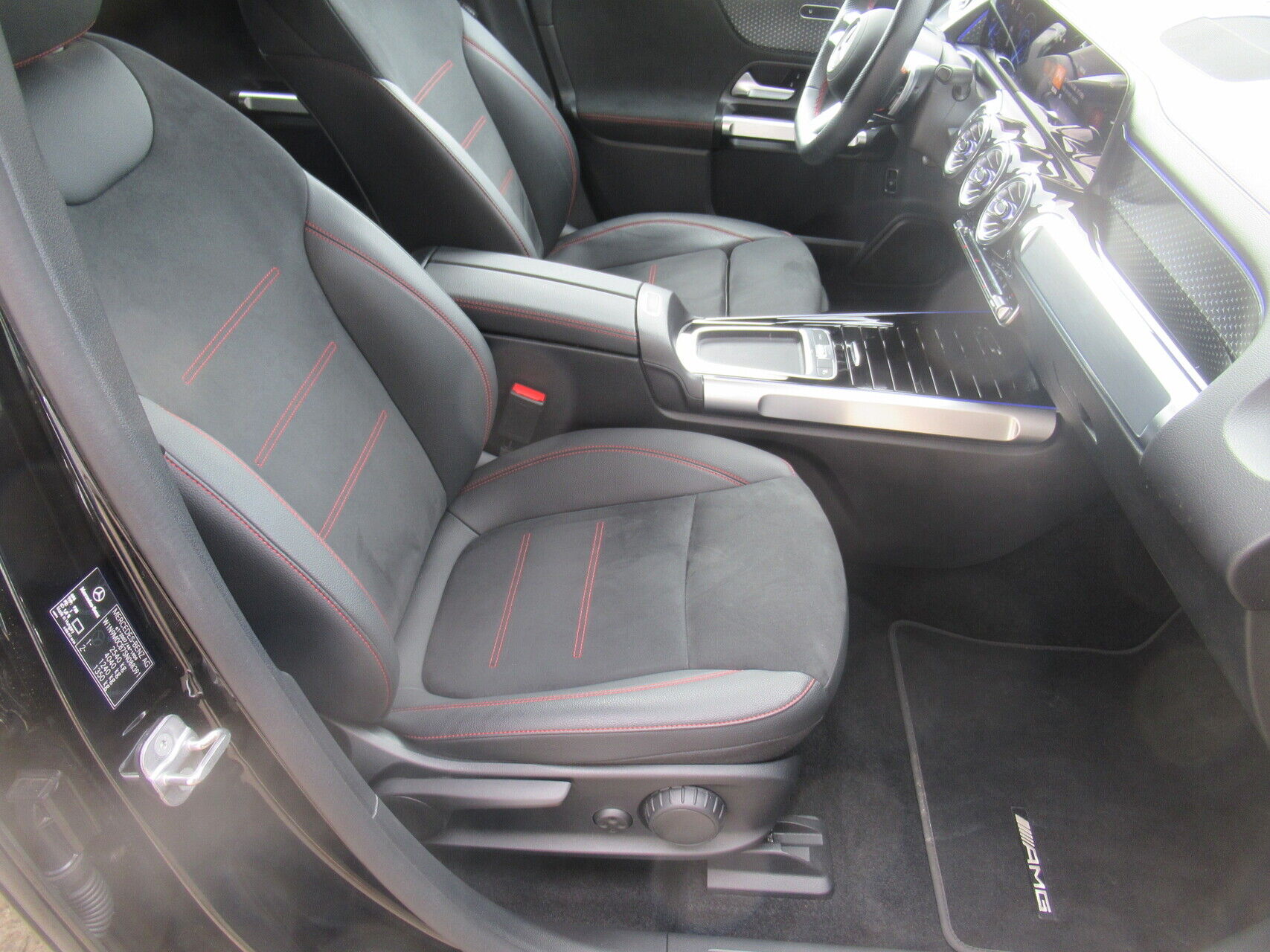 Billede af Mercedes-Benz EQB 250+ EL AMG Edition 190HK 5d Aut.