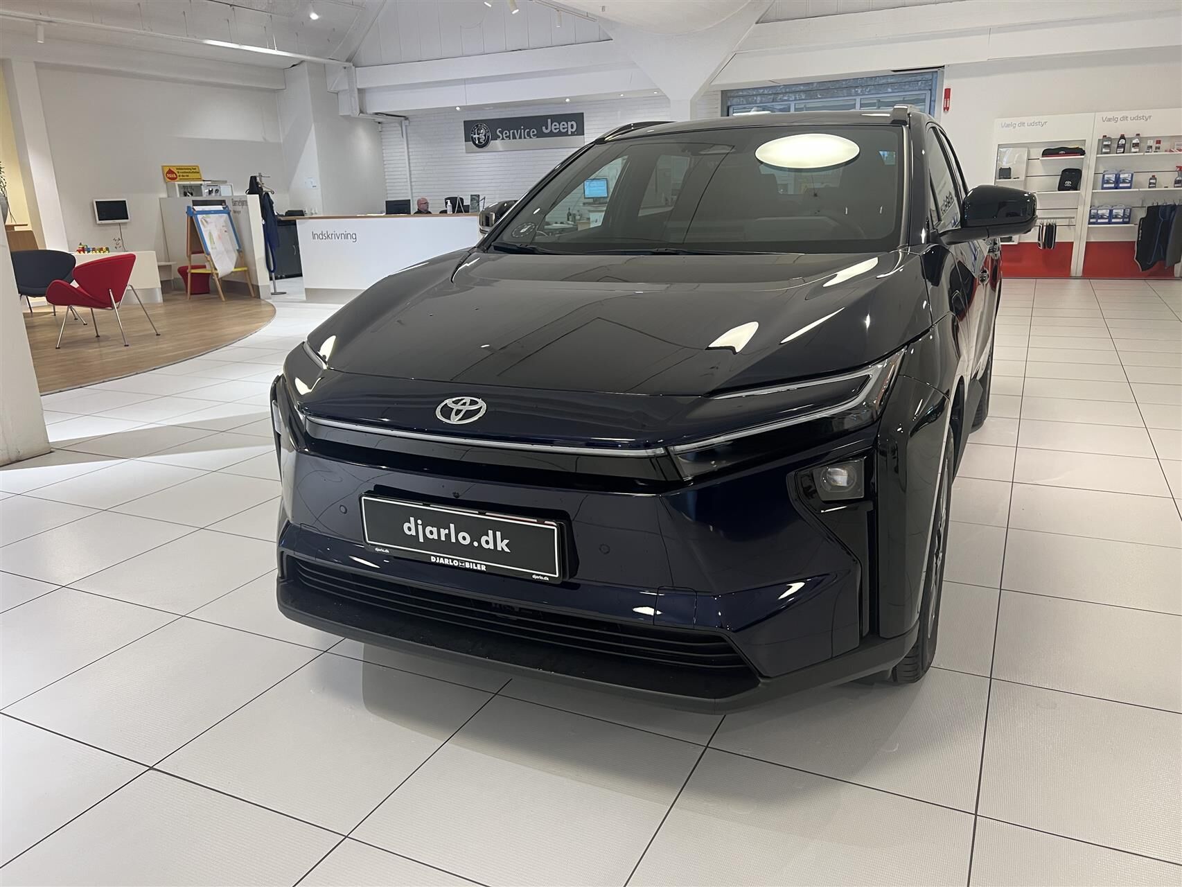 Billede af Toyota bZ4X EL Active Tech 224HK 5d Aut.
