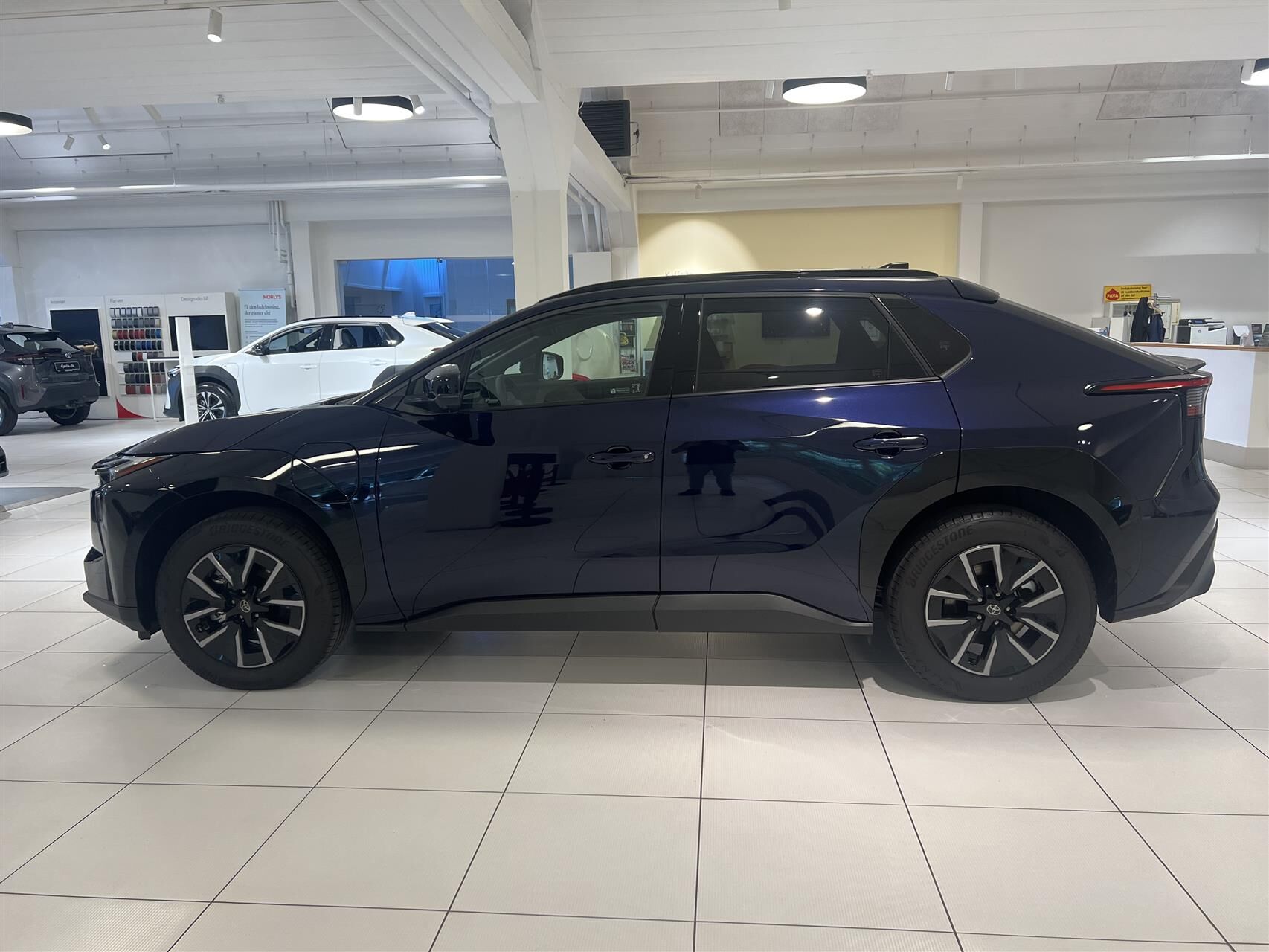 Billede af Toyota bZ4X EL Active Tech 224HK 5d Aut.