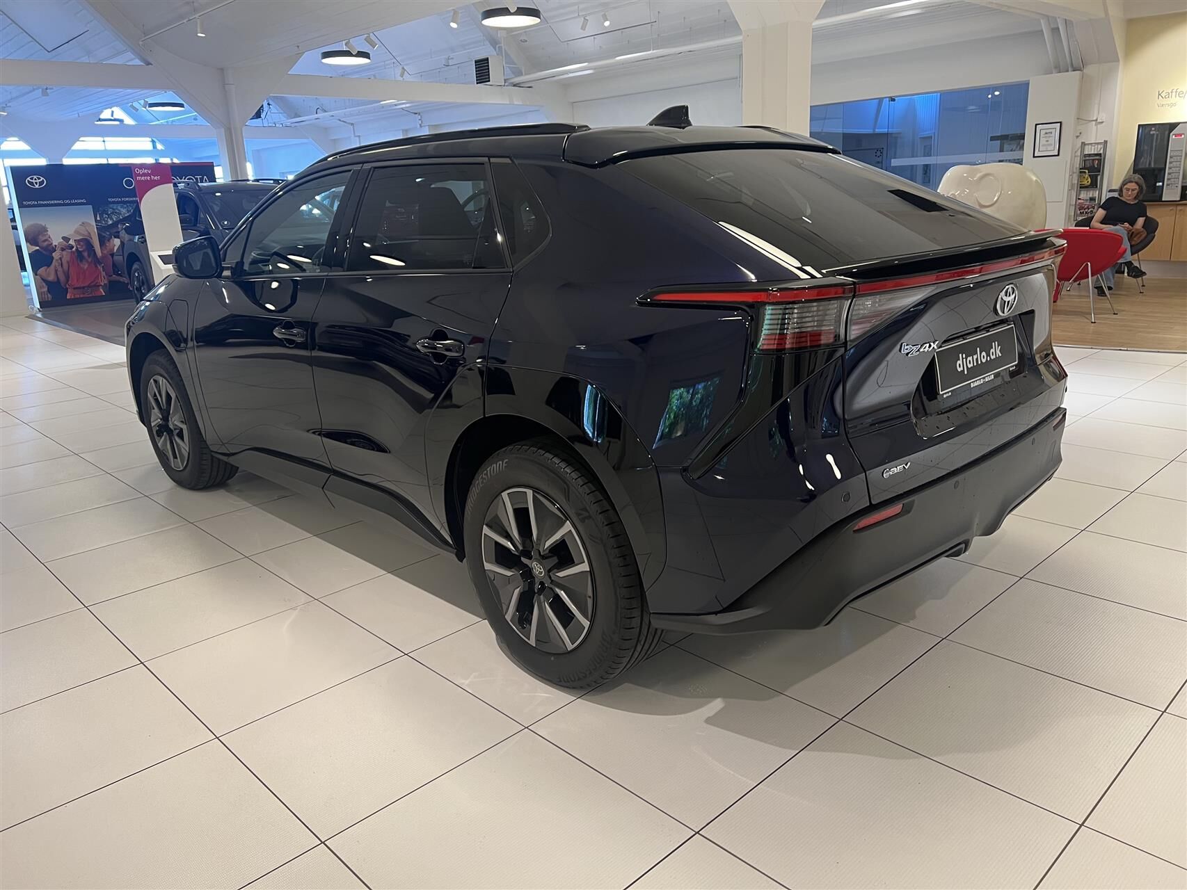 Billede af Toyota bZ4X EL Active Tech 224HK 5d Aut.