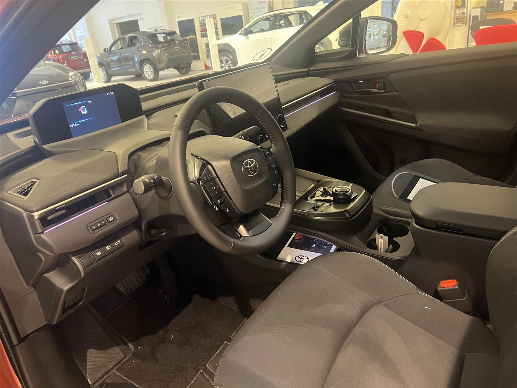Billede af Toyota C-HR+ EL Executive AWD 343HK 5d Aut.