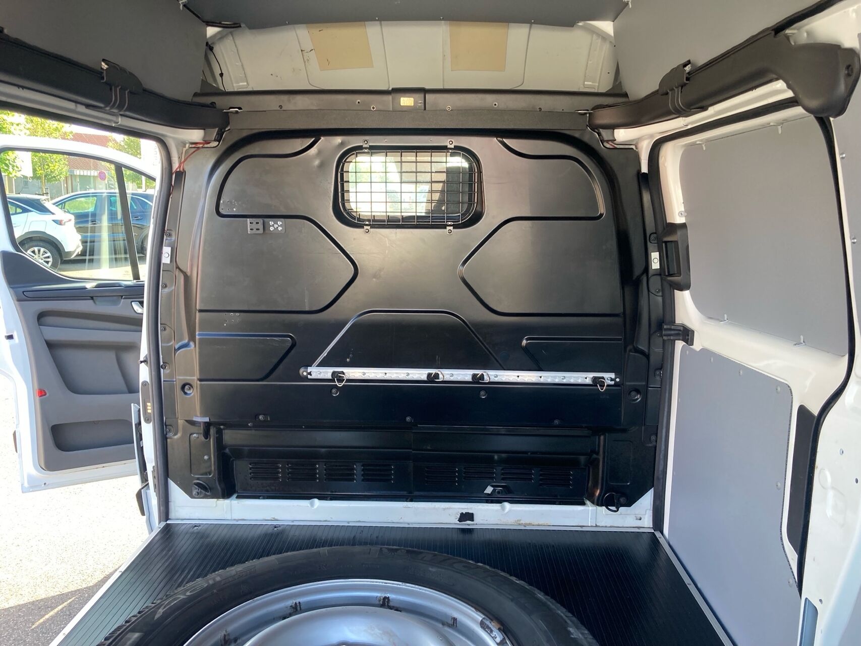 Billede af Ford Transit Custom 340 L2H1 2,0 TDCi Trend 130HK Van 6g