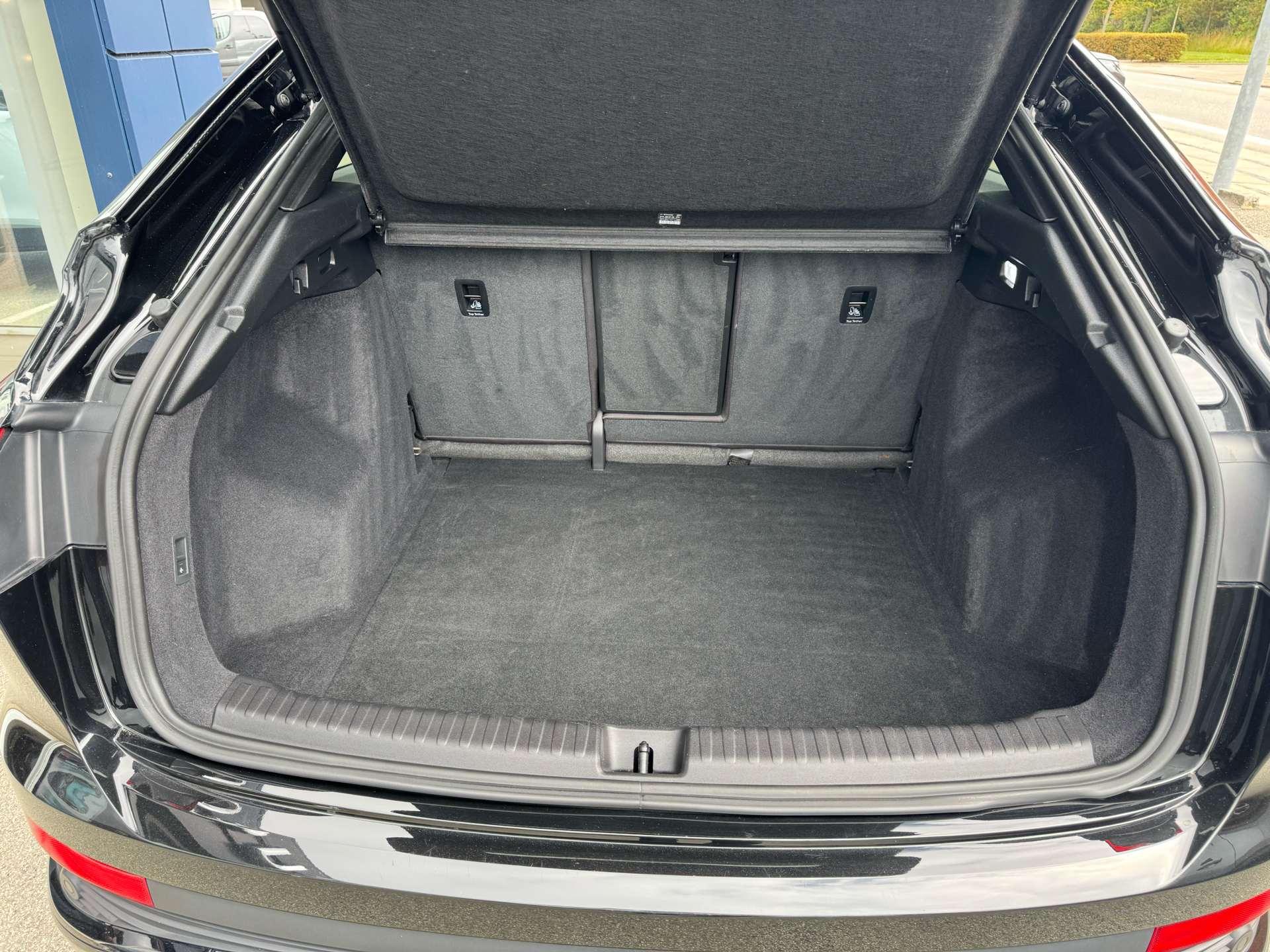 Billede af Audi Q4 Sportback 40 E-tron Attitude 204HK 5d Aut.