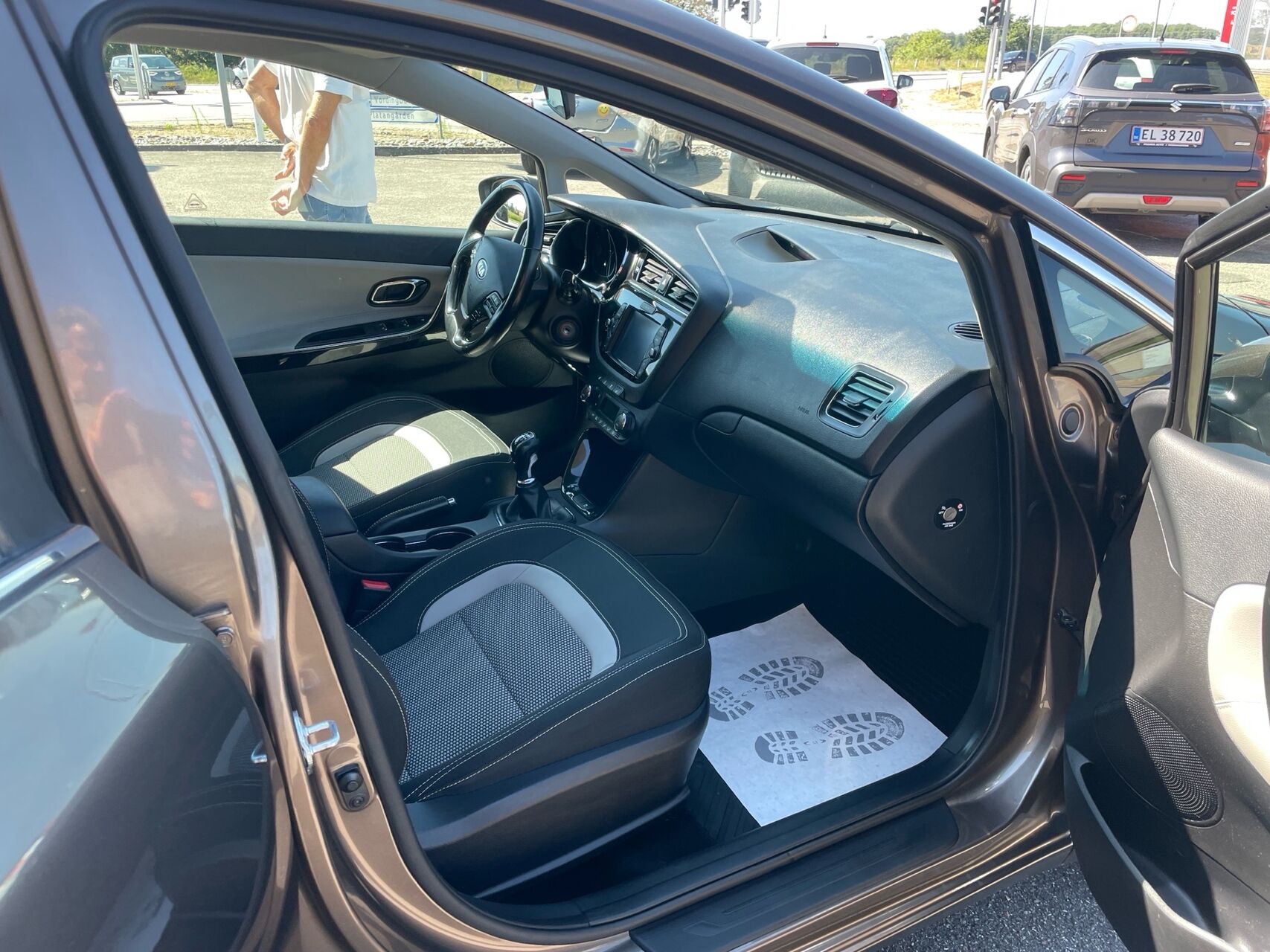 Billede af Kia Ceed SW 1,4 CVVT Style Limited 100HK Stc 6g