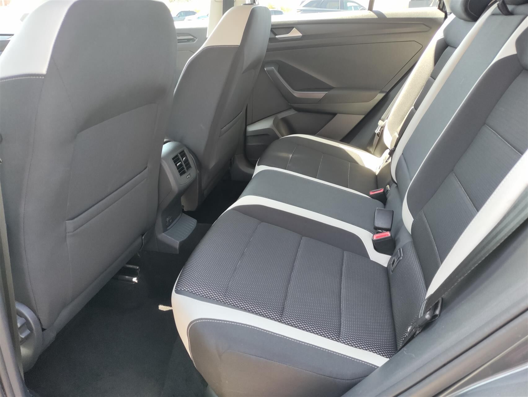 Billede af VW T-Roc 1,5 TSI ACT Sport DSG 150HK 5d 7g Aut.