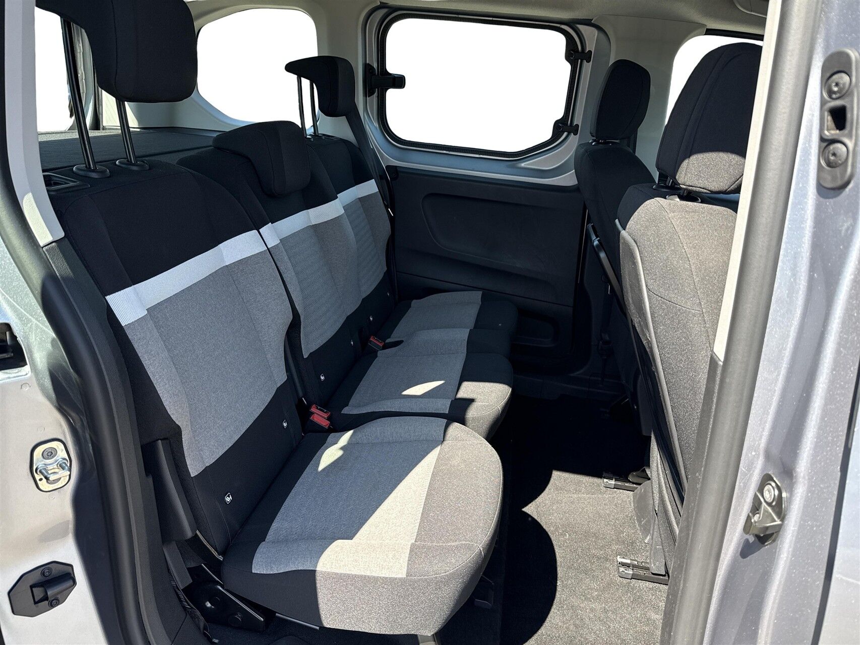 Billede af Citroën e-Berlingo EL You! 136HK Aut.