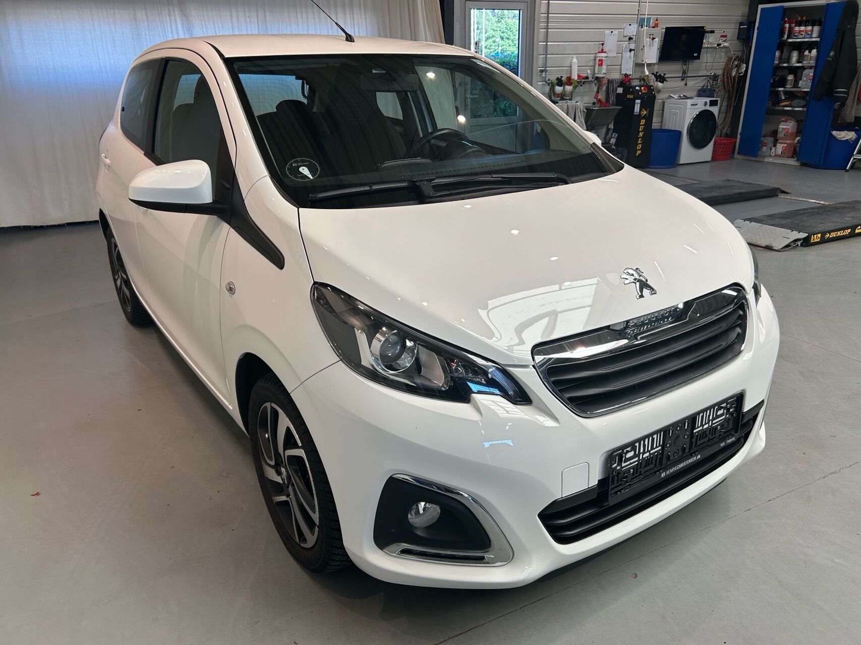 Billede af Peugeot 108 1,0 e-Vti Allure+ 72HK 5d