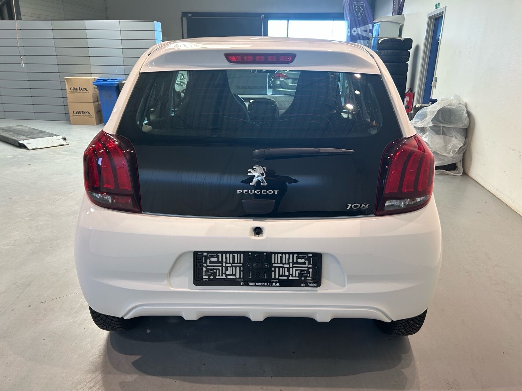 Billede af Peugeot 108 1,0 e-Vti Allure+ 72HK 5d