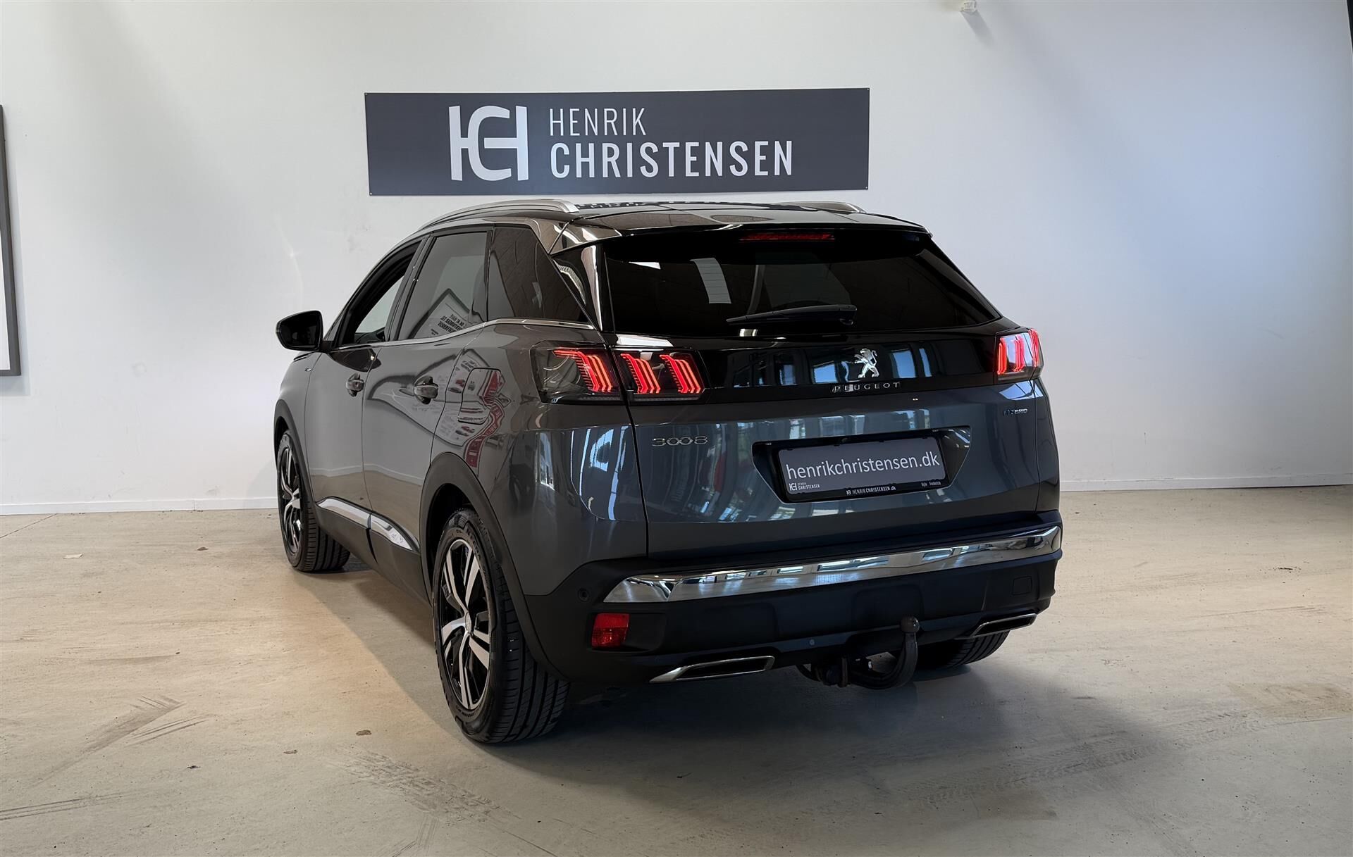 Billede af Peugeot 3008 1,6 PureTech  Plugin-hybrid GT First EAT8 225HK 5d 8g Aut.