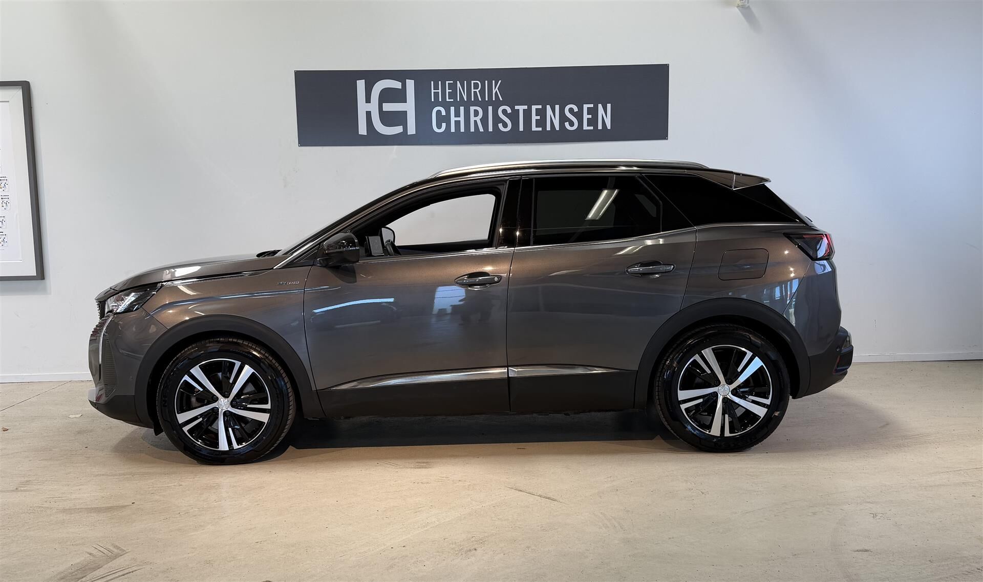 Billede af Peugeot 3008 1,6 PureTech  Plugin-hybrid GT First EAT8 225HK 5d 8g Aut.