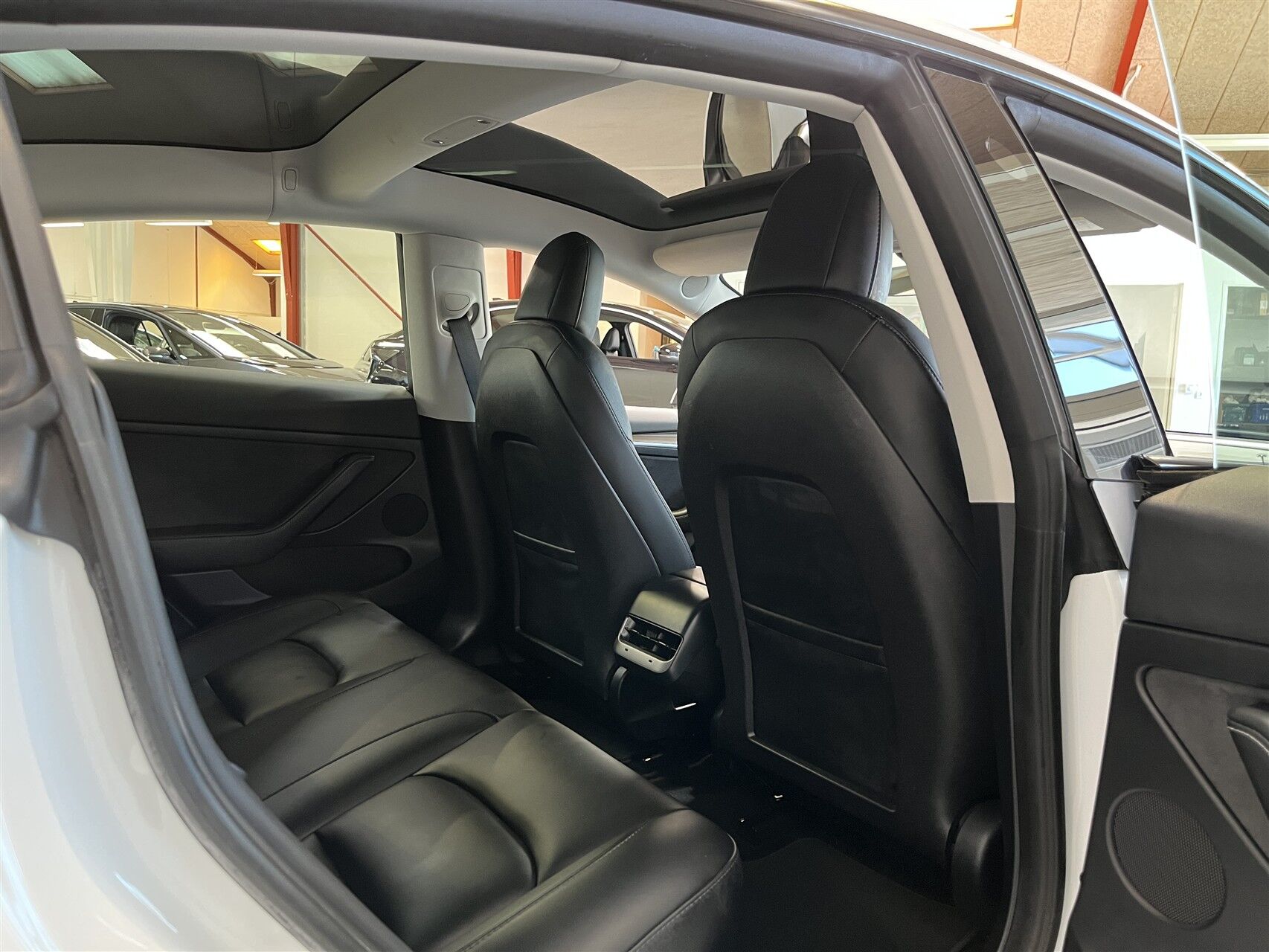 Billede af Tesla Model 3 EL Standard Range 283HK Aut.