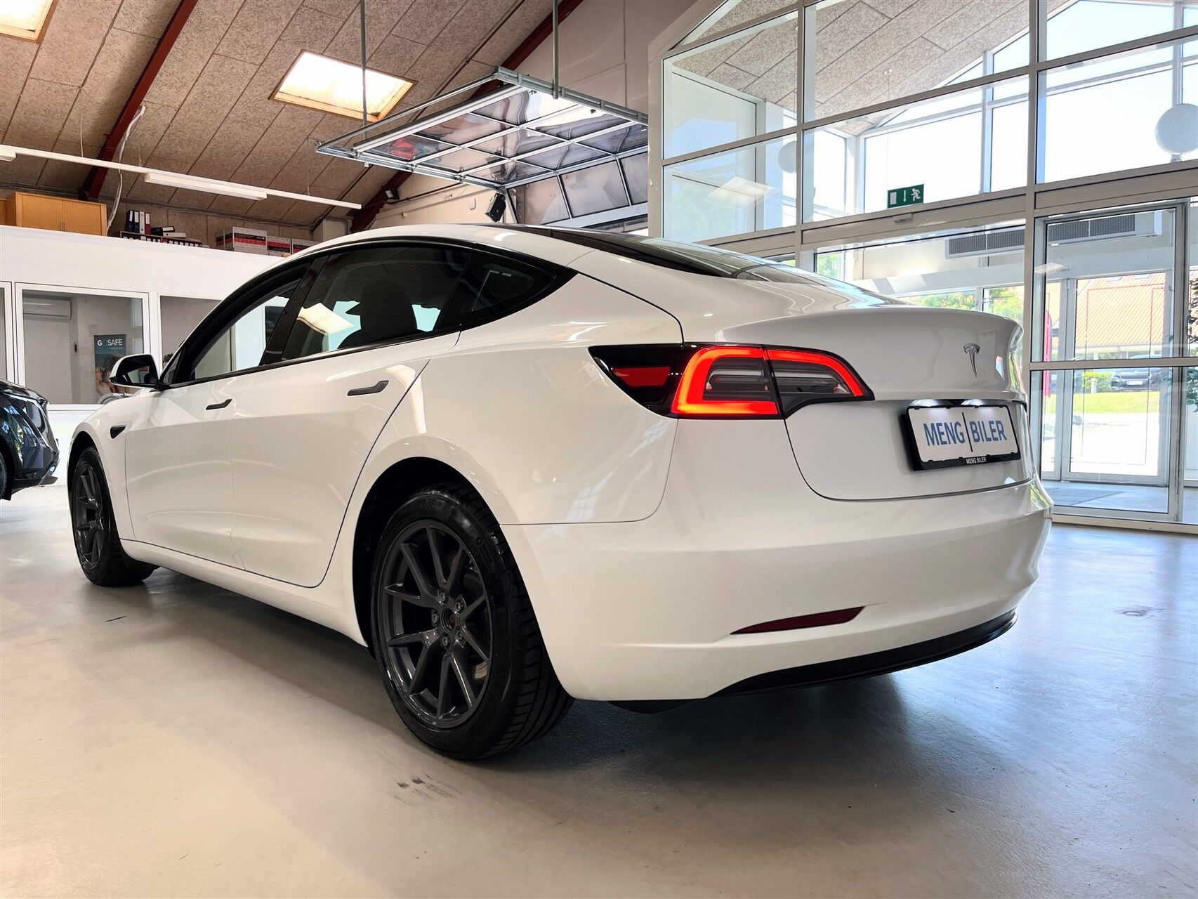 Billede af Tesla Model 3 EL Standard Range 283HK Aut.