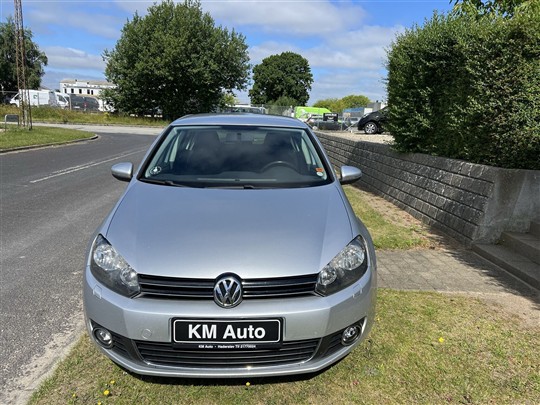 VW Golf 1,4 TSI Highline 122HK 5d