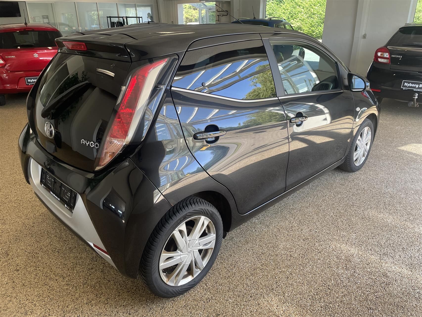 Billede af Toyota Aygo 1,0 VVT-I X-Black II 69HK 5d