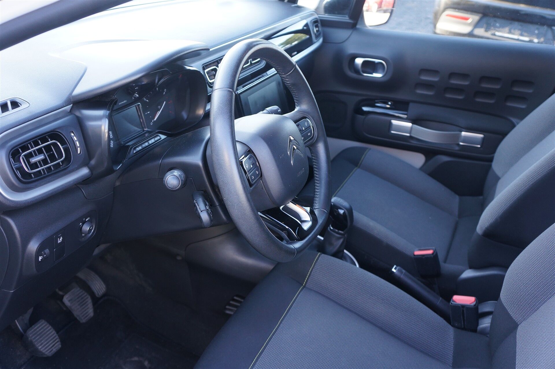 Billede af Citroën C3 1,2 PureTech Sportline 83HK 5d