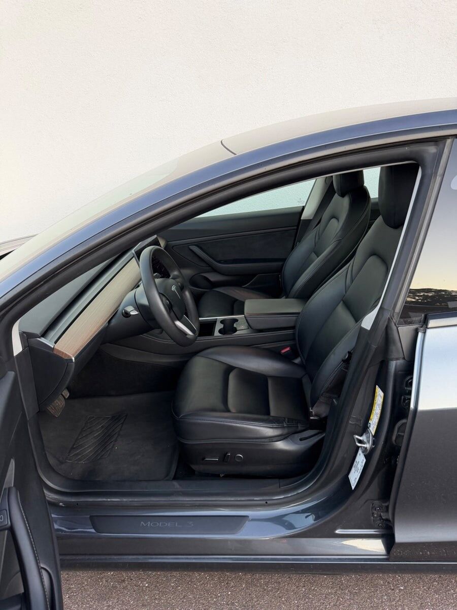 Billede af Tesla Model 3 EL Standard Range 283HK Aut.