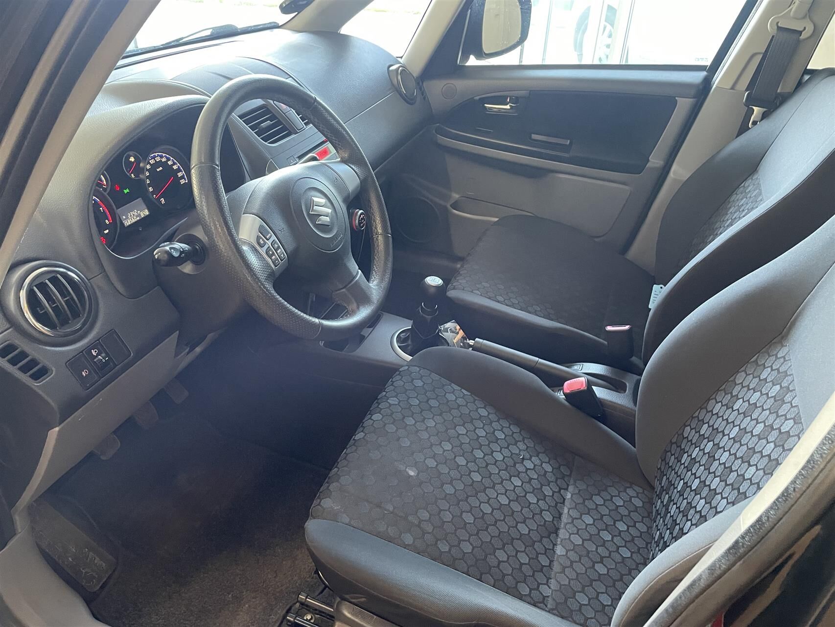 Billede af Suzuki SX4 1,6 16V GLXtra 120HK 5d