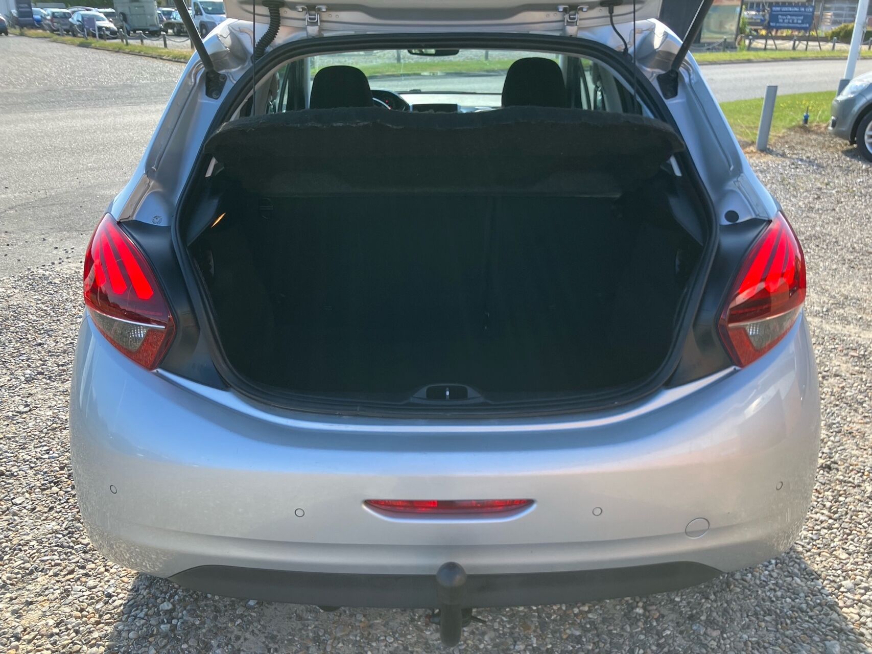 Billede af Peugeot 208 1,6 BlueHDi Desire 100HK 5d