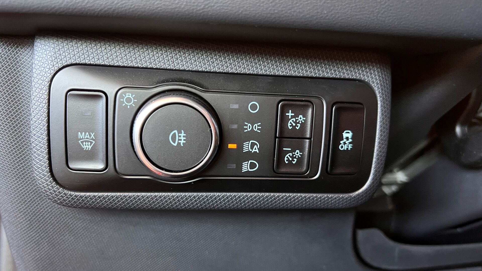 Billede af Ford Mustang Mach-E EL SR Select 269HK 5d Aut.