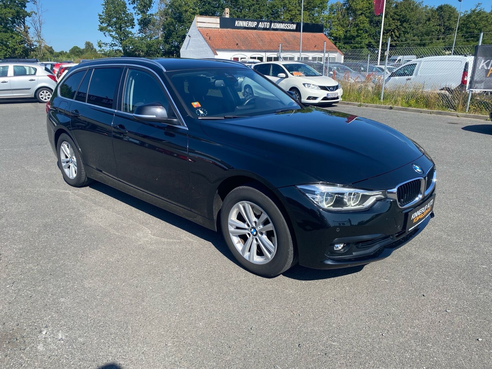 Billede af BMW 320d Touring 2,0 D XDrive Steptronic 190HK Stc 8g Aut.