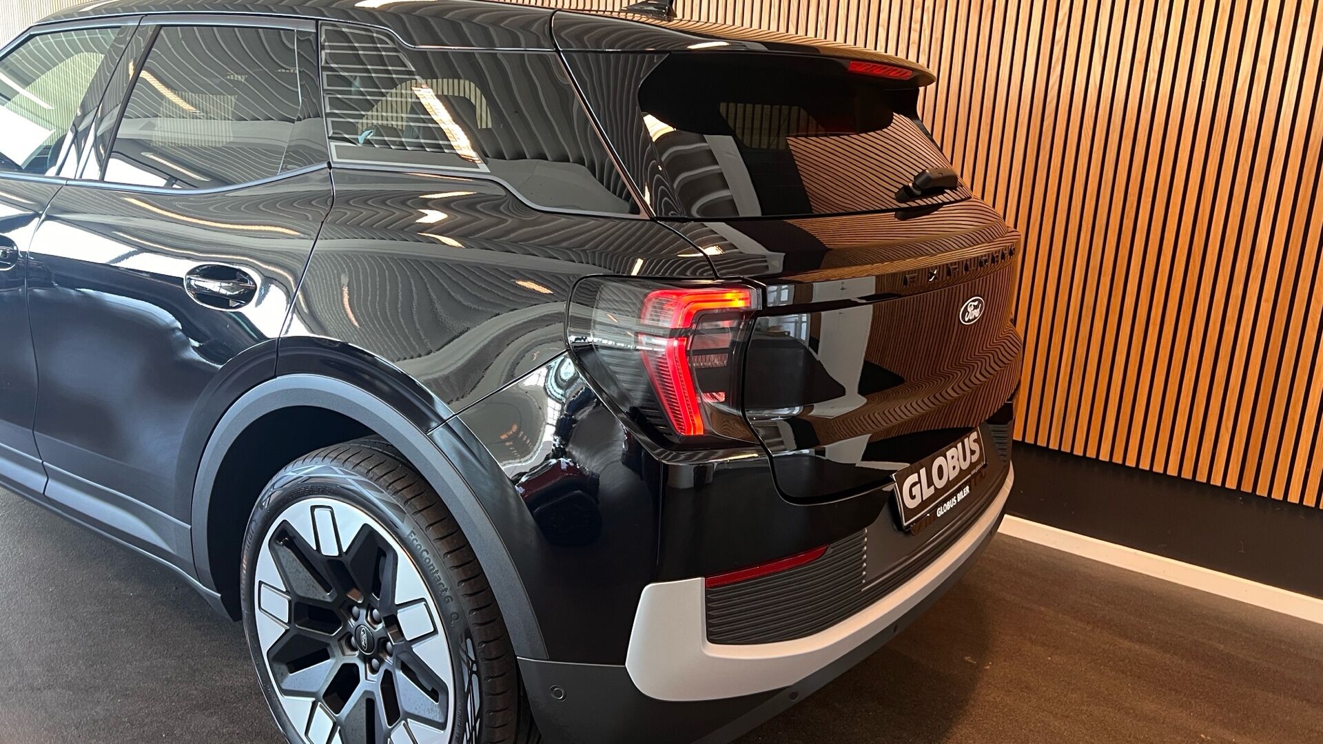 Billede af Ford Explorer EL UR Premium AWD 340HK 5d Aut.