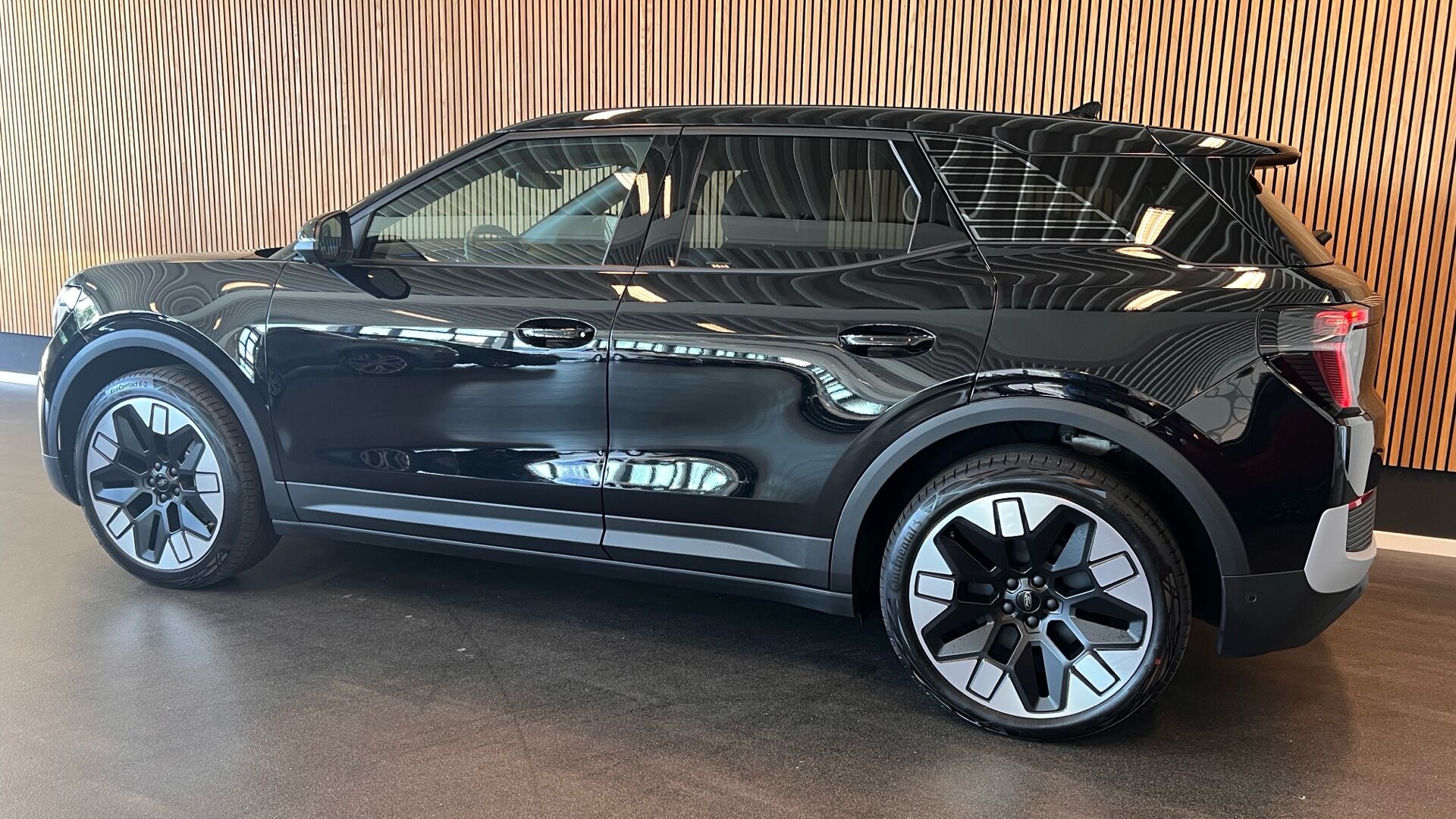 Billede af Ford Explorer EL UR Premium AWD 340HK 5d Aut.