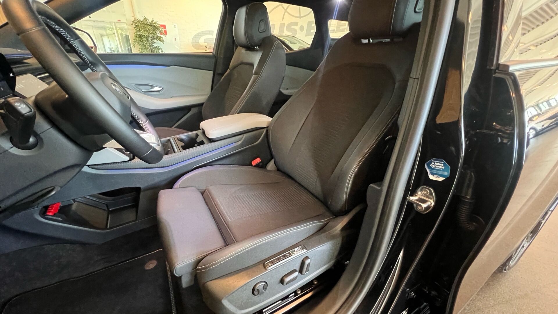 Billede af Ford Explorer EL UR Premium AWD 340HK 5d Aut.