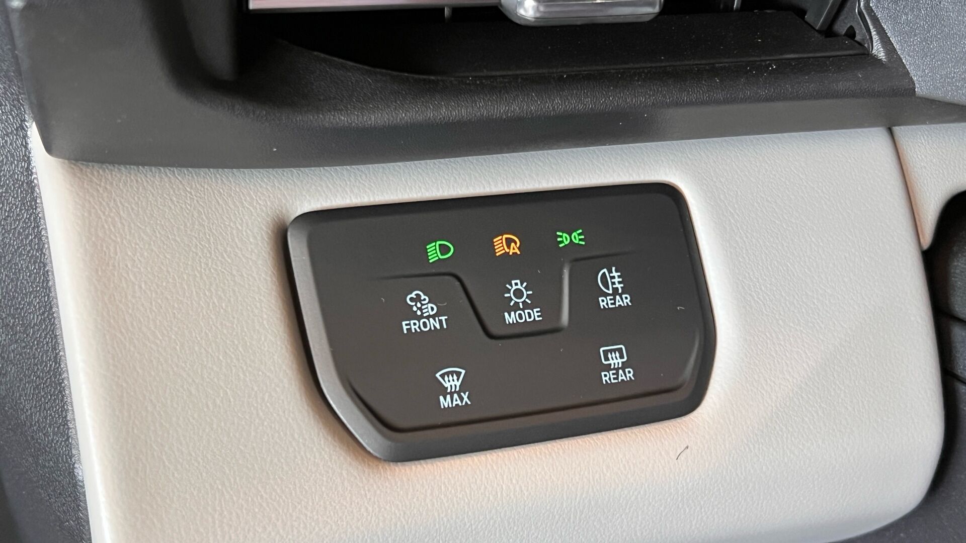 Billede af Ford Explorer EL UR Premium AWD 340HK 5d Aut.