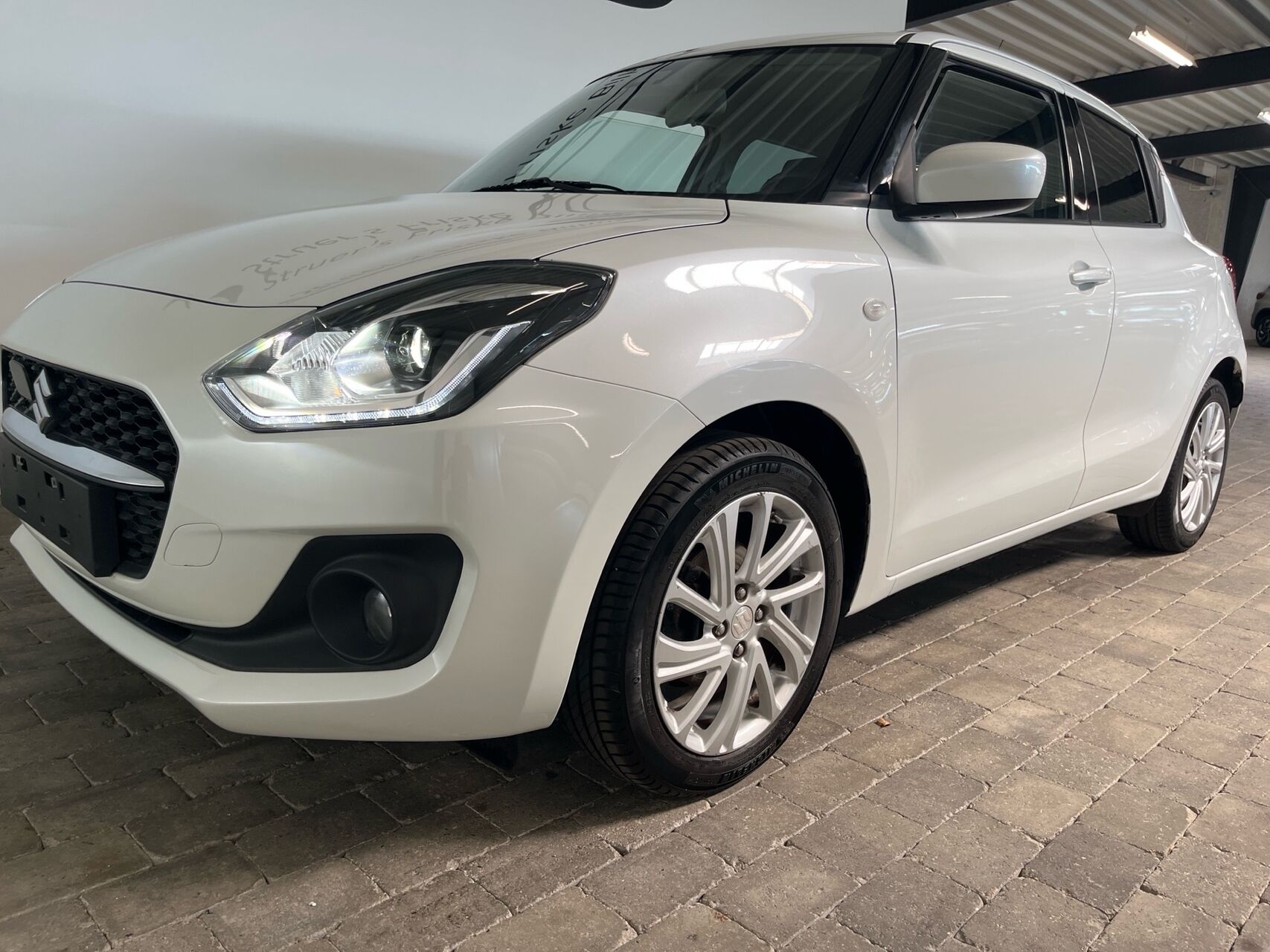 Billede af Suzuki Swift 1,2 Dualjet  Mild hybrid Action AEB 83HK 5d