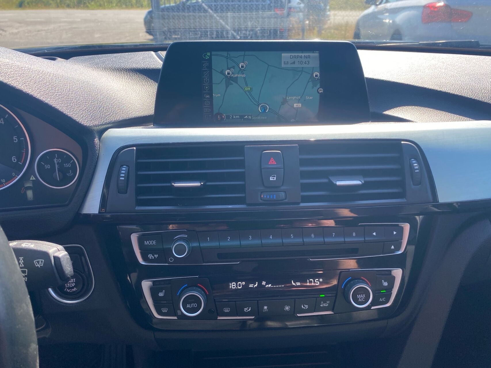 Billede af BMW 320d Touring 2,0 D XDrive Steptronic 190HK Stc 8g Aut.