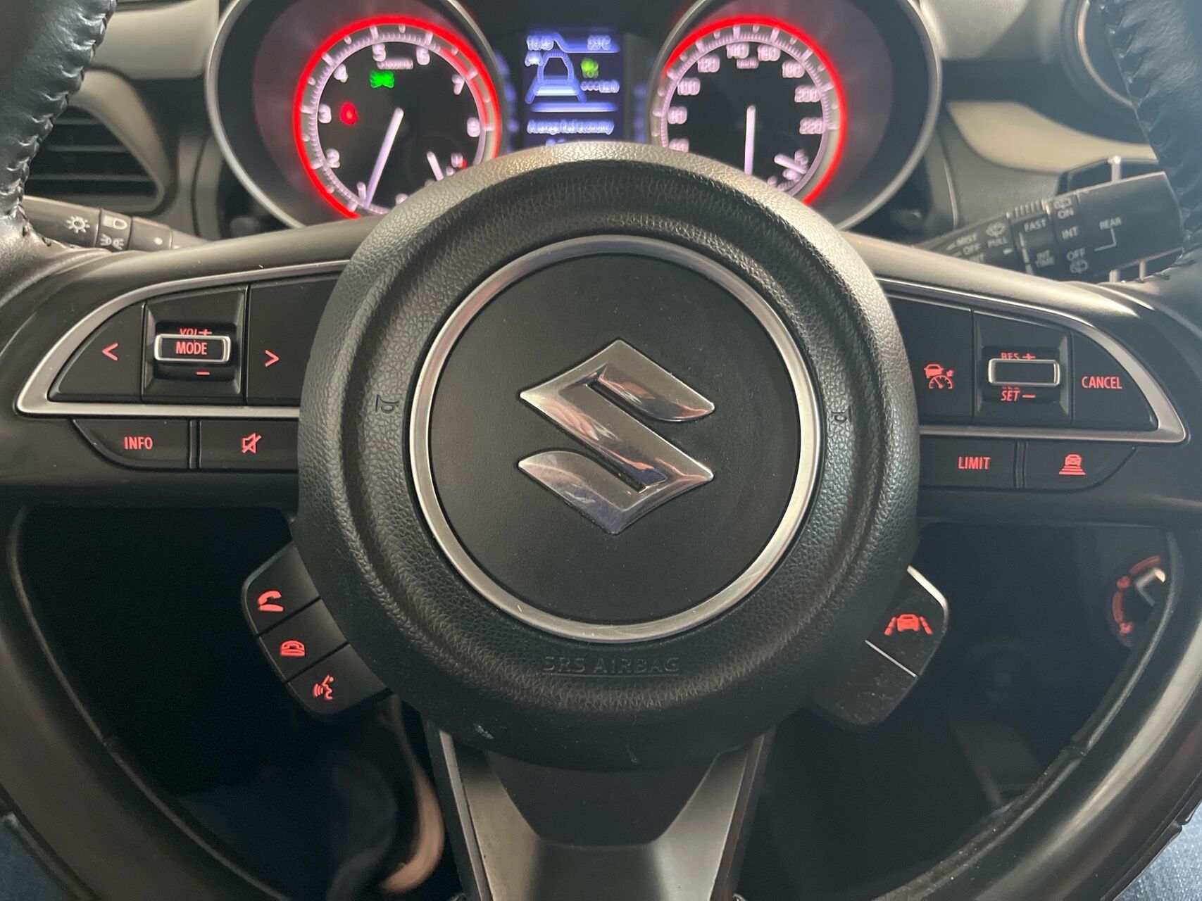 Billede af Suzuki Swift 1,2 Dualjet  Mild hybrid Action AEB 83HK 5d