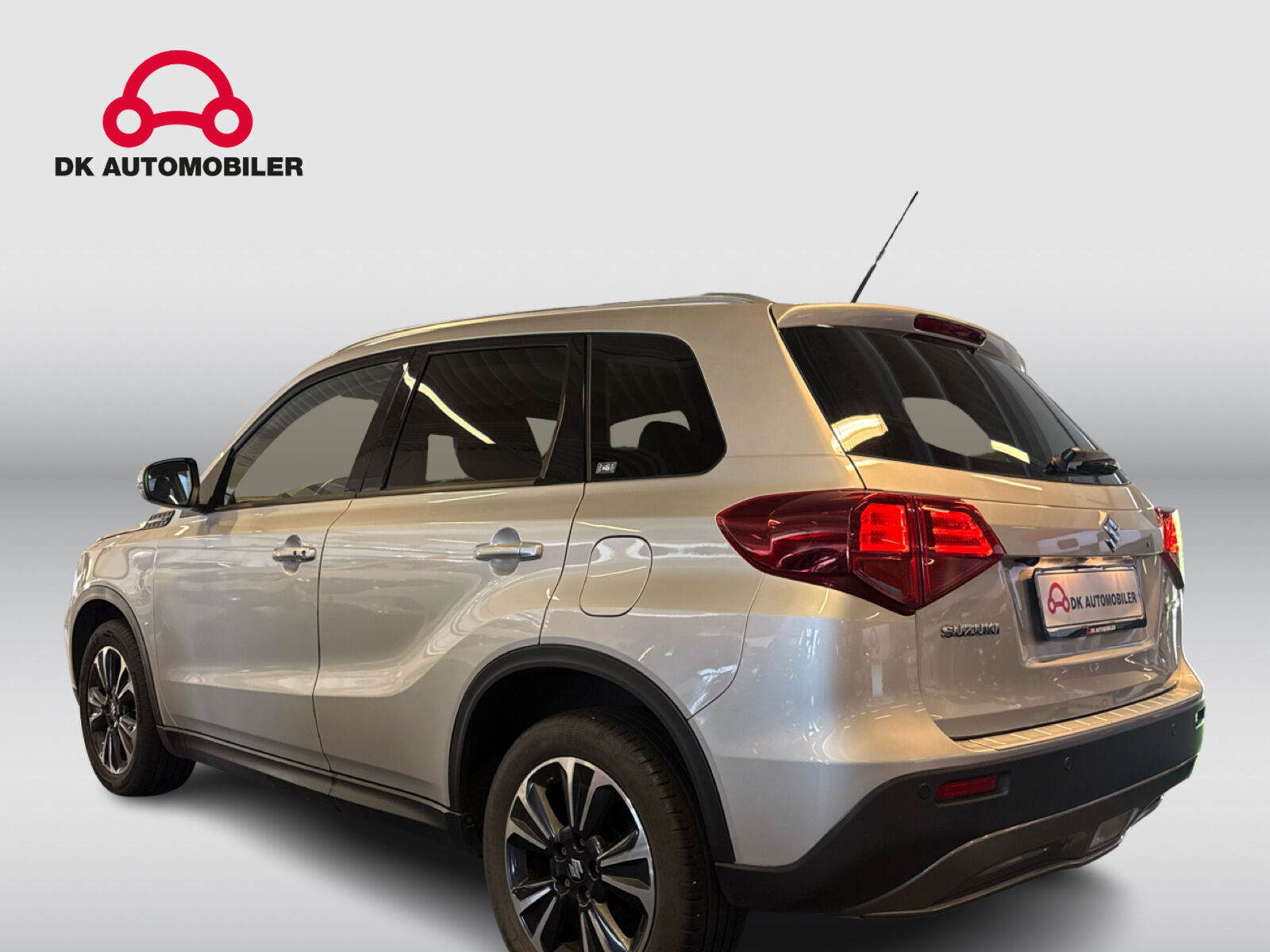 Billede af Suzuki Vitara 1,0 Boosterjet Adventure 112HK 5d 6g Aut.
