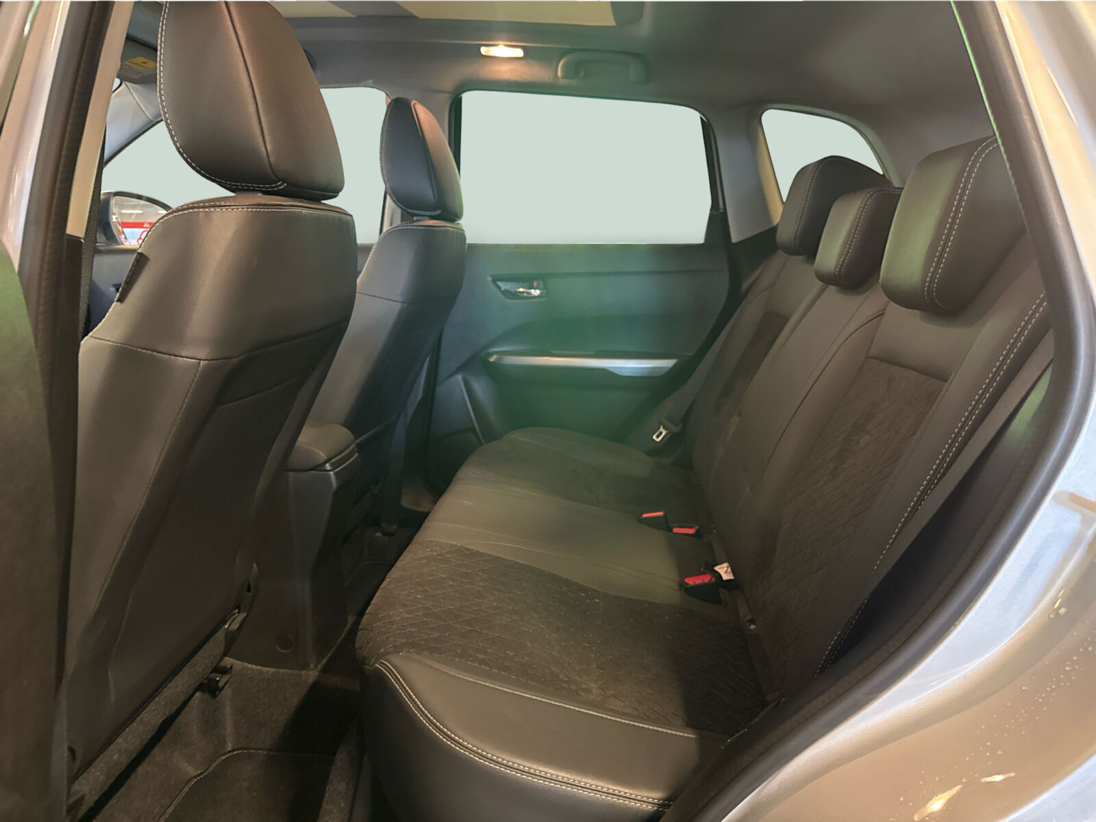 Billede af Suzuki Vitara 1,0 Boosterjet Adventure 112HK 5d 6g Aut.