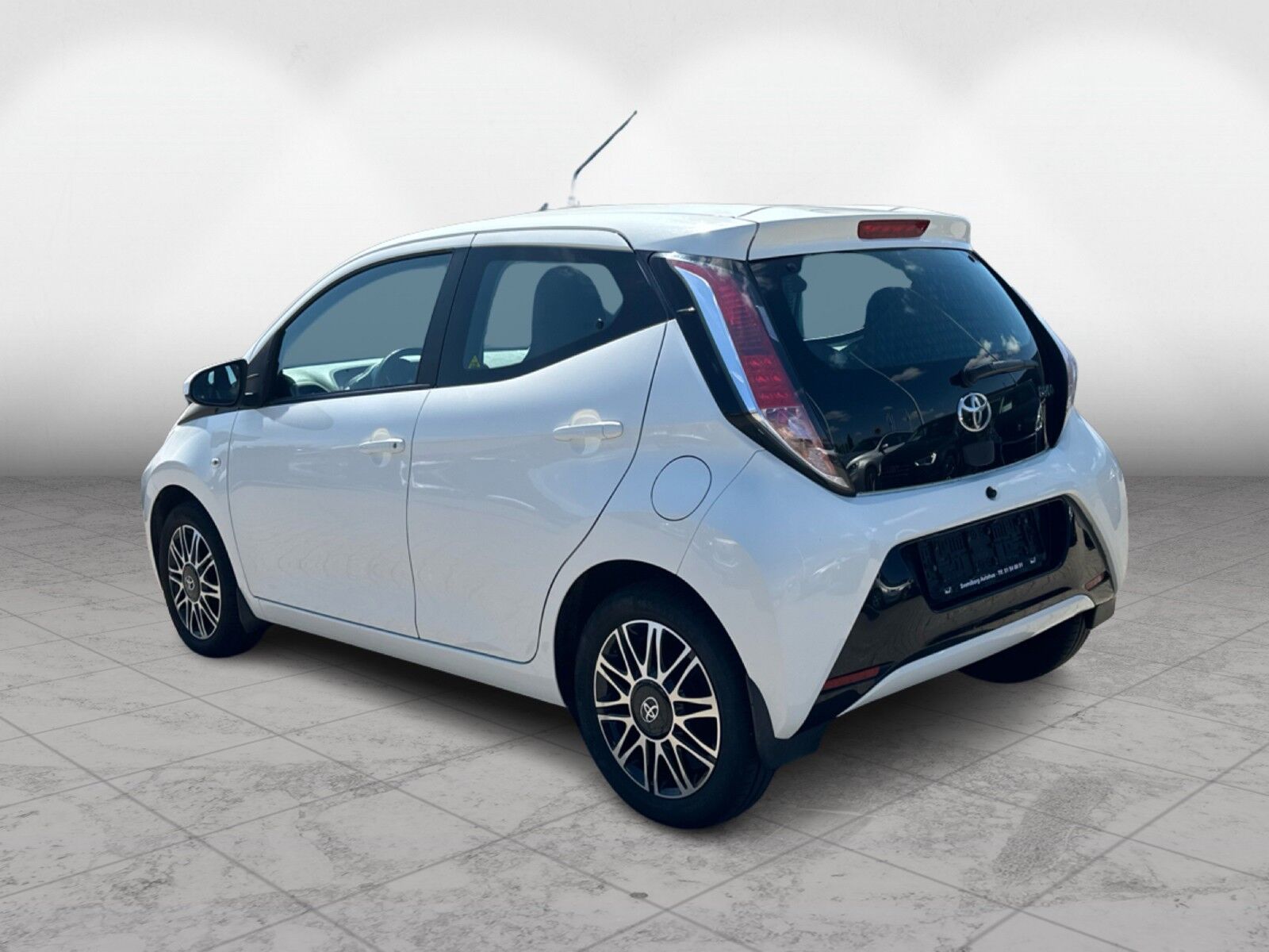 Billede af Toyota Aygo 1,0 VVT-I X-Touch 69HK 5d