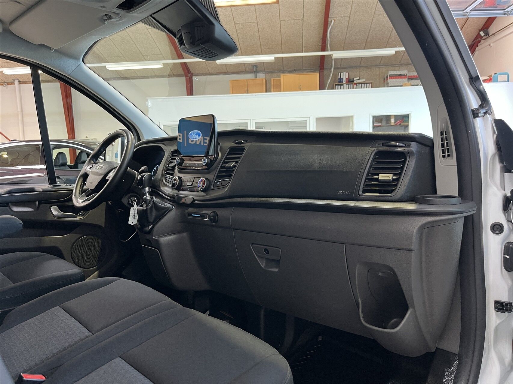 Billede af Ford Transit Custom 300 L2H1 2,0 TDCi Trend 130HK Van 6g