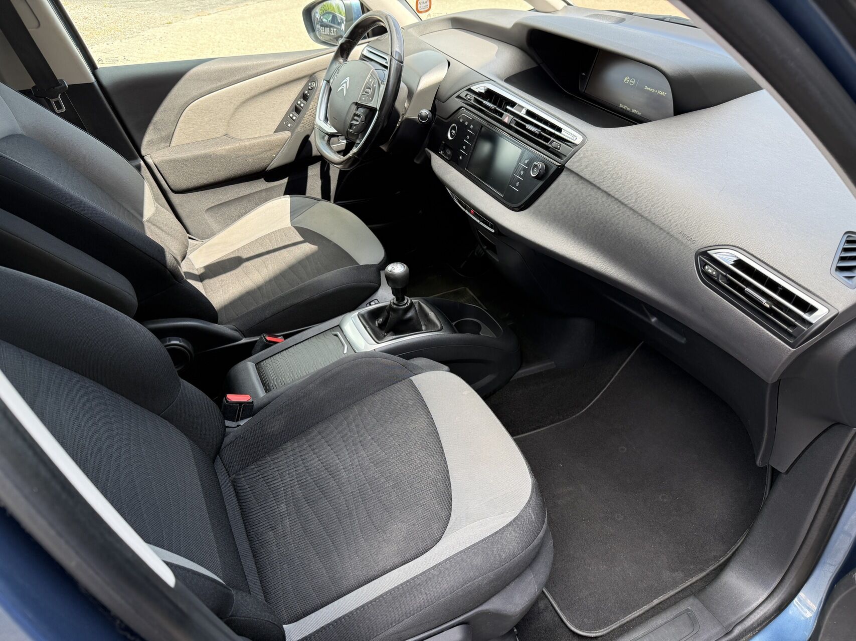 Billede af Citroën Grand C4 Picasso 1,2 PureTech Intensive start/stop 130HK